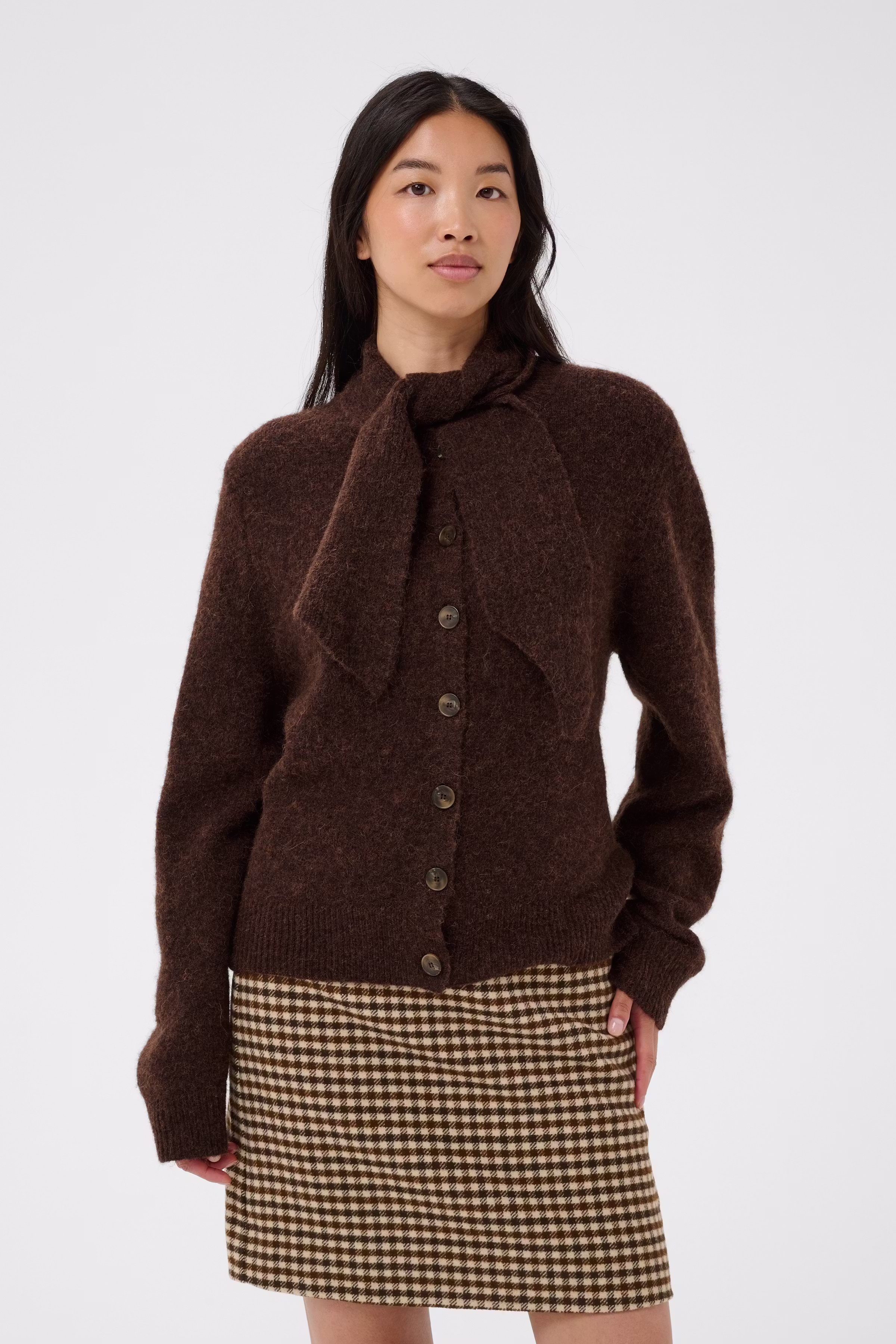 ChaniePW Cardigan LOOKBOOK FRONT 30310843-1912231