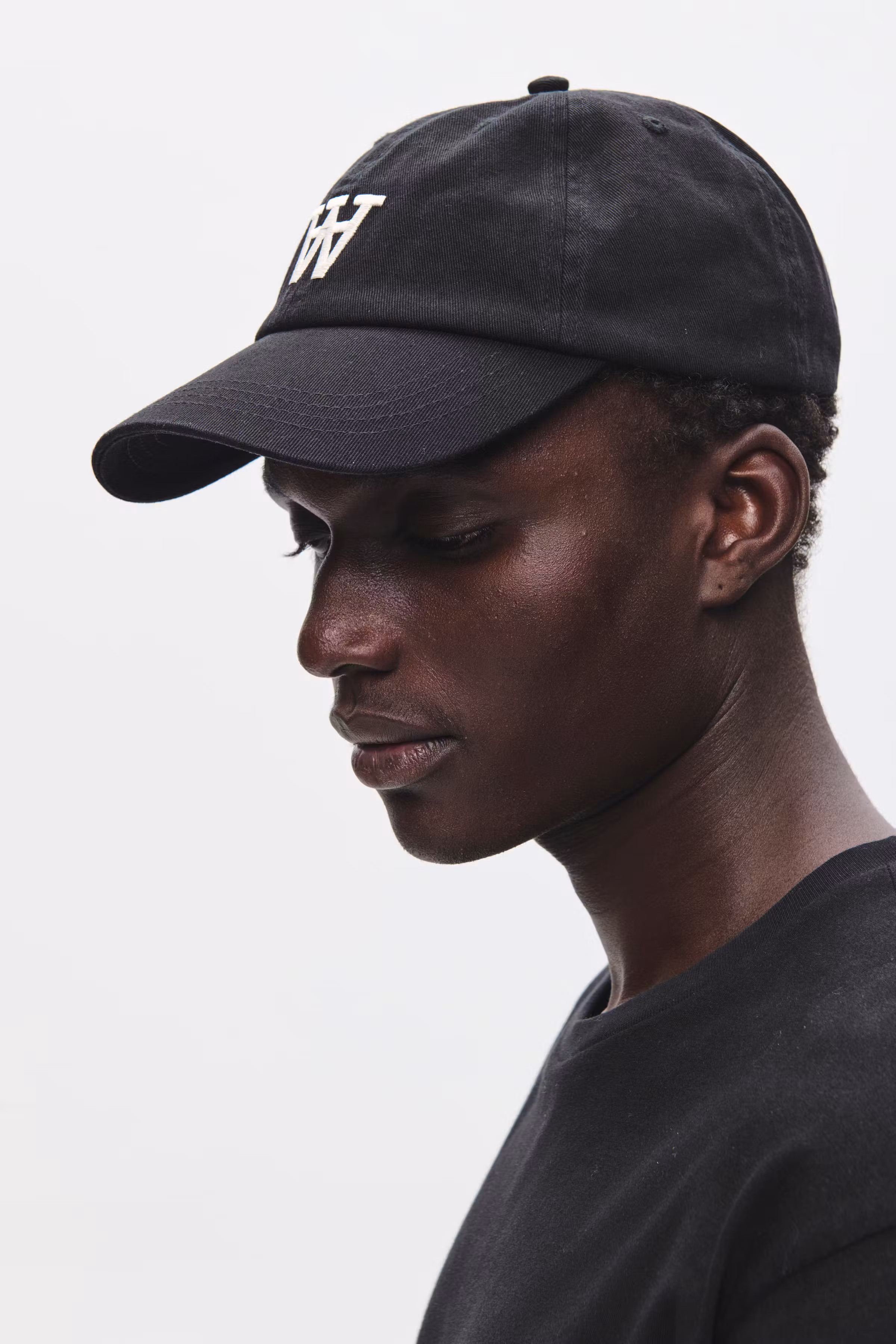 WWEli Cap LOOKBOOK DETAIL 30251374-303700