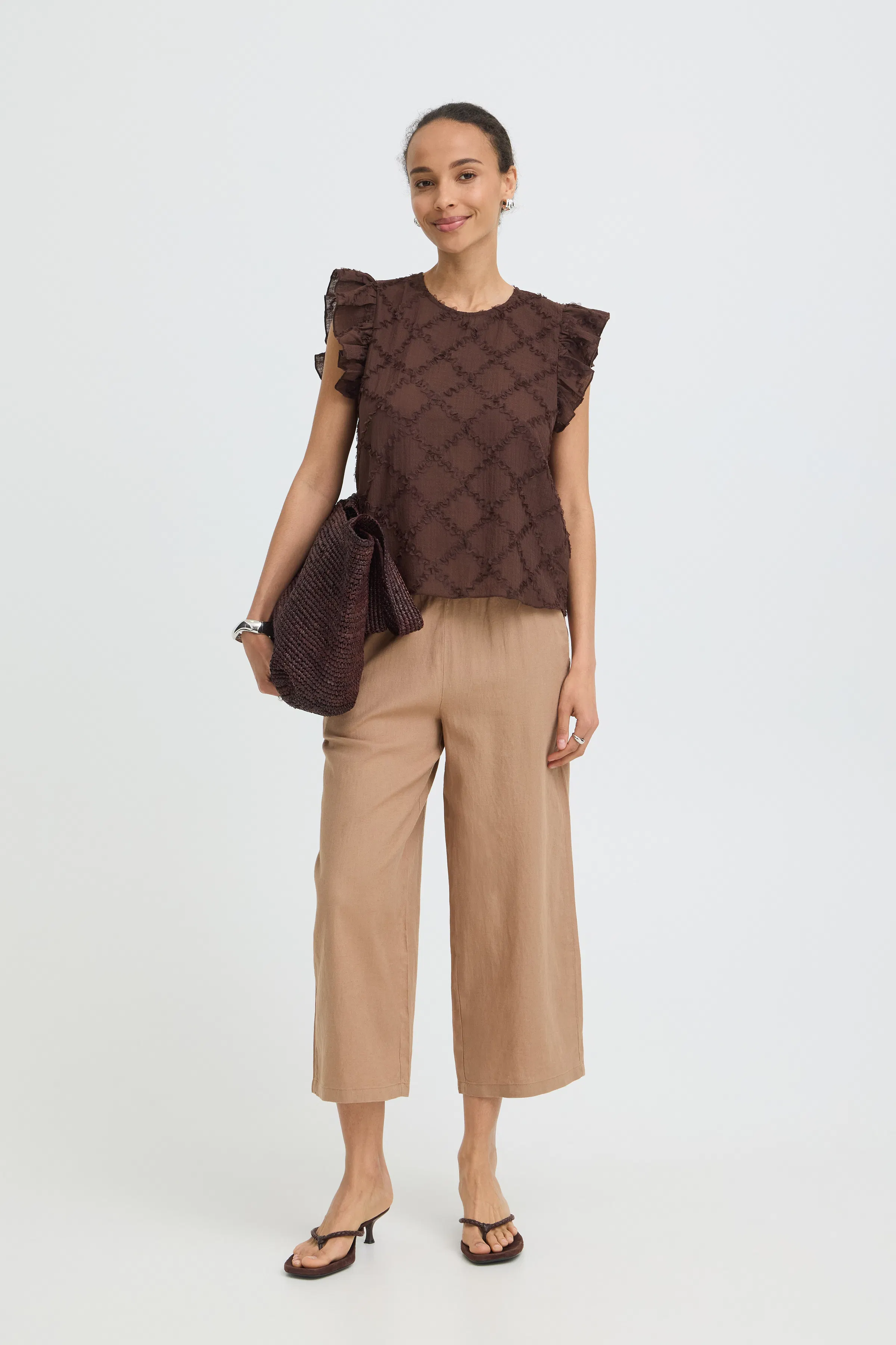 BYFALAKKA Hose LOOKBOOK FRONT 20813083-171321