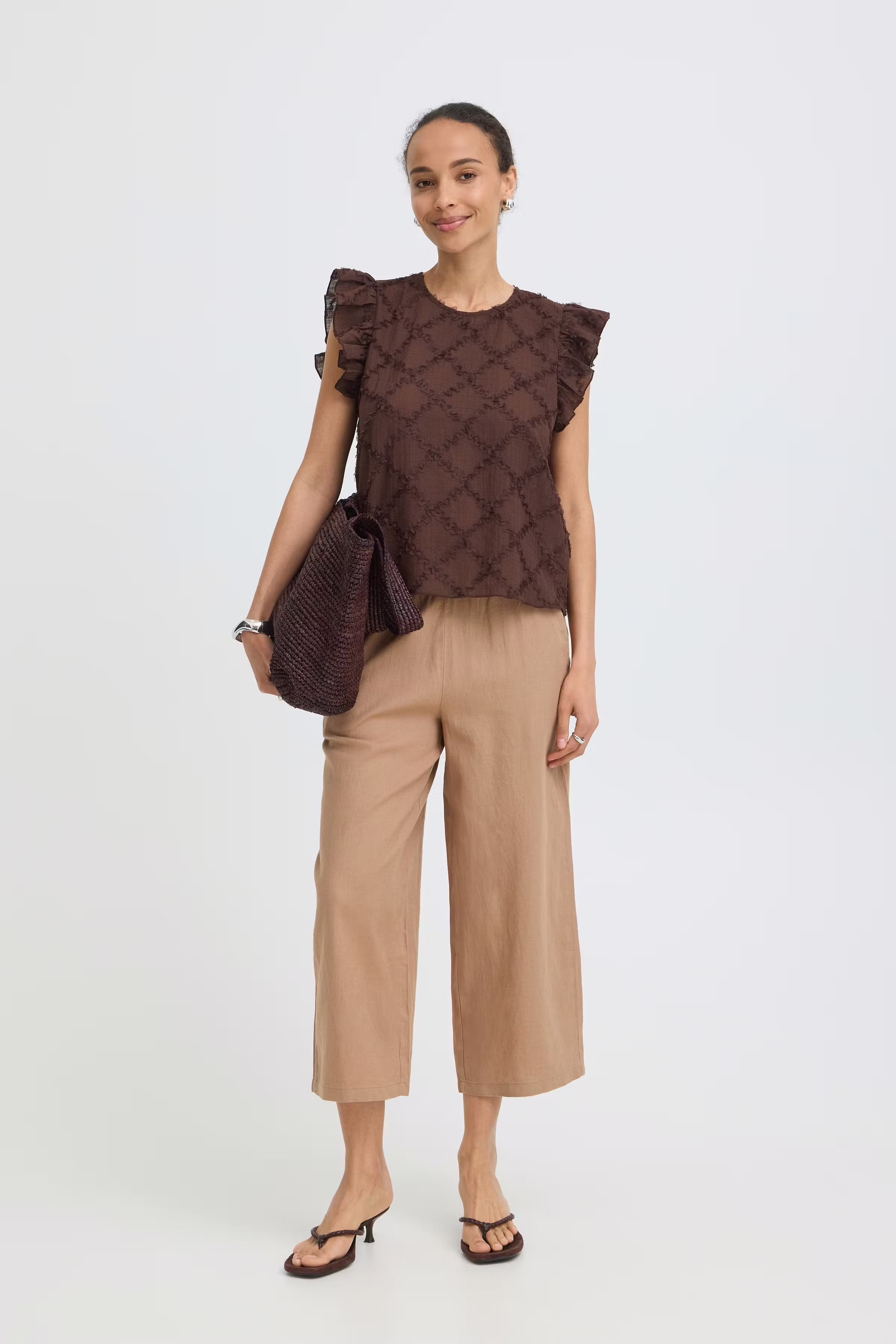 BYFALAKKA Hose LOOKBOOK FRONT 20813083-171321