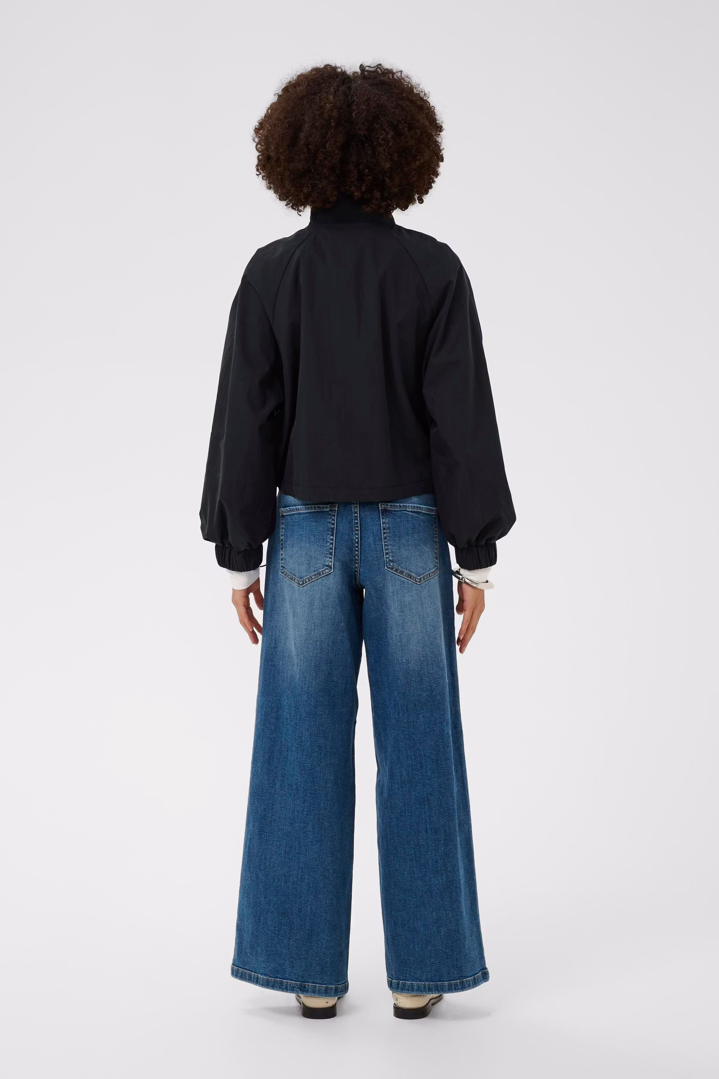 CUcornelie Short sporty jacket LOOKBOOK BACK 50112675-500012