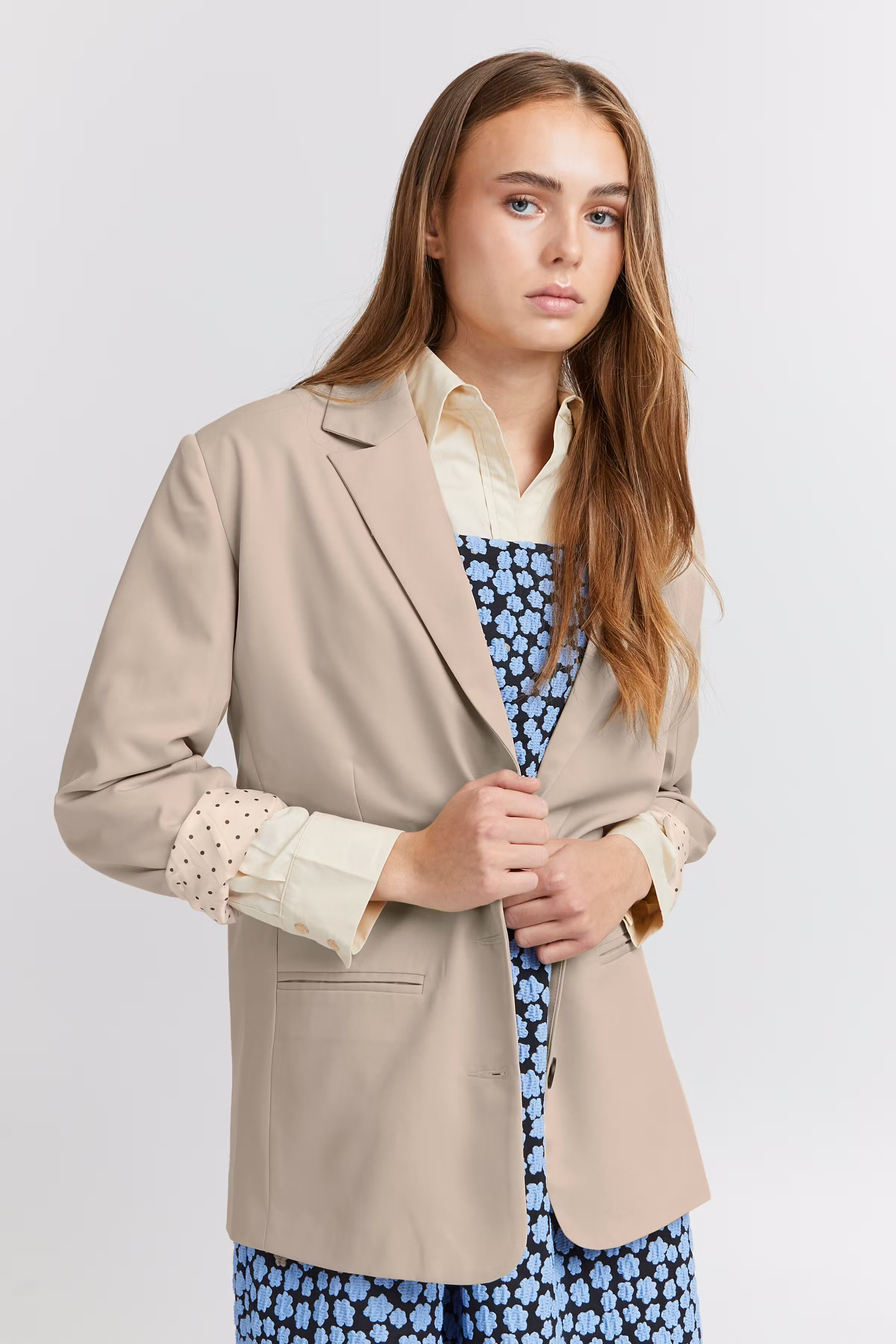 IXAVA Blazer LOOKBOOK FRONT 20116588-151308