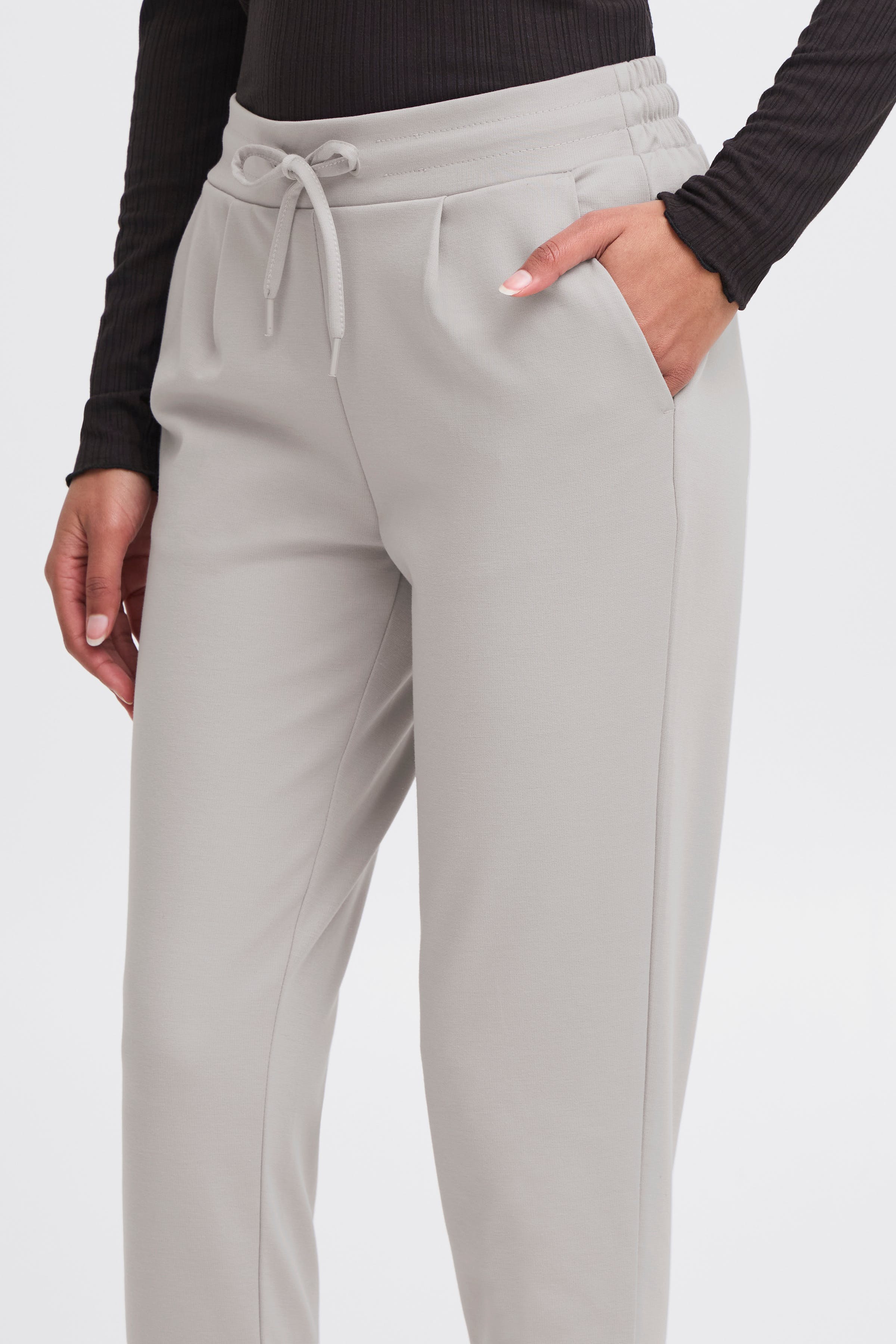 IHKATE Trousers LOOKBOOK DETAIL 20104757-163801