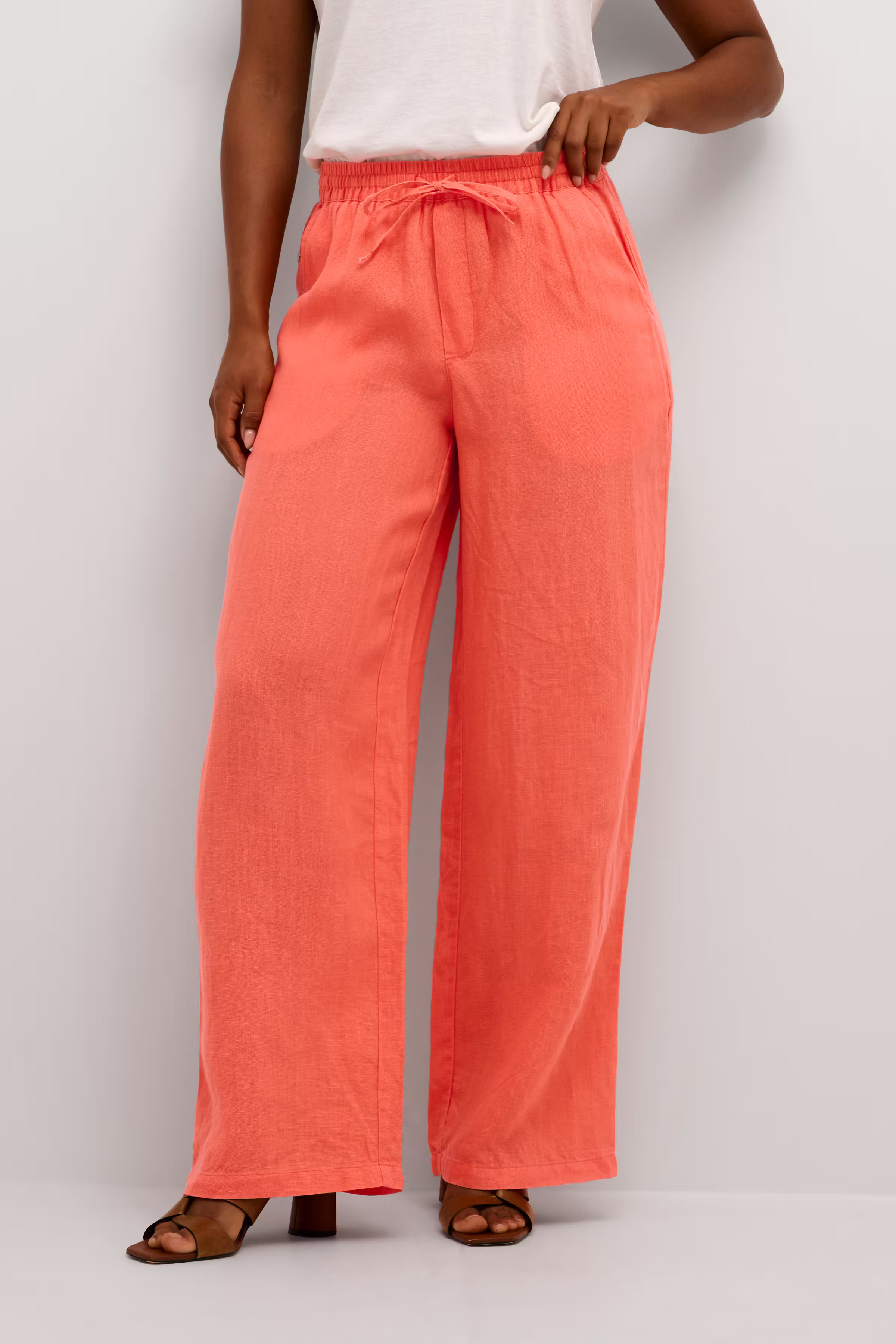 CRBellis Lin bukser LOOKBOOK FRONT 10611574-171656