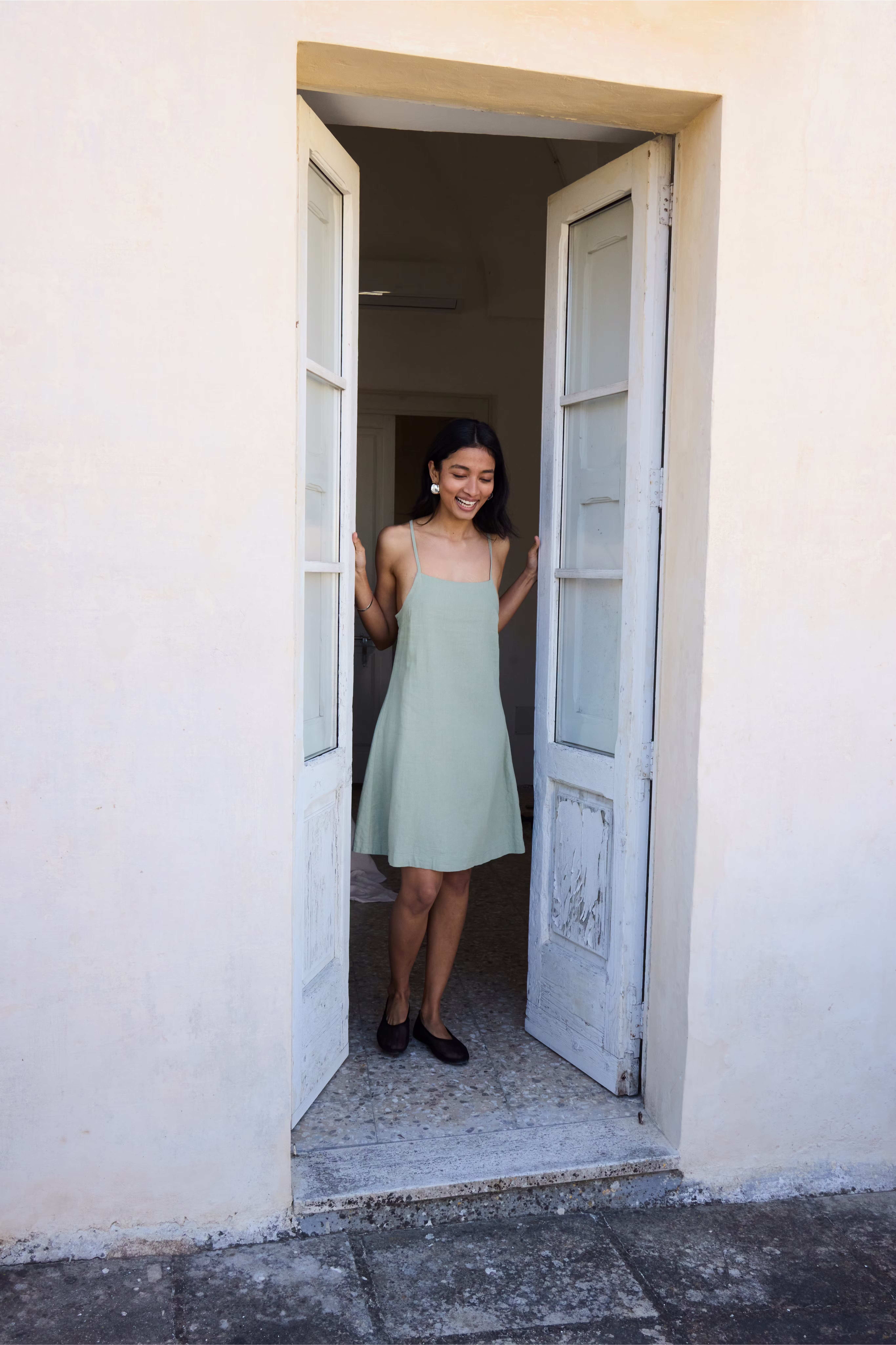 IAMEKDIA Sandal LOCATION NONE 20123126-194008