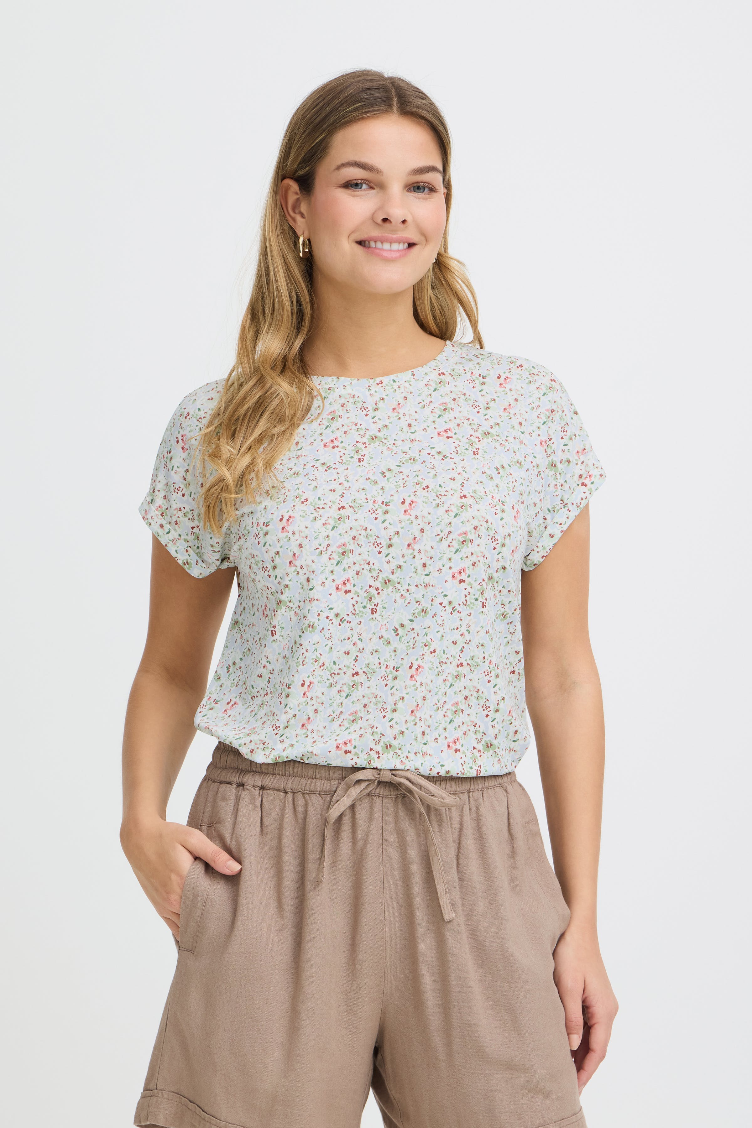 FRSEEN T-shirt LOOKBOOK FRONT 20610634-900008619