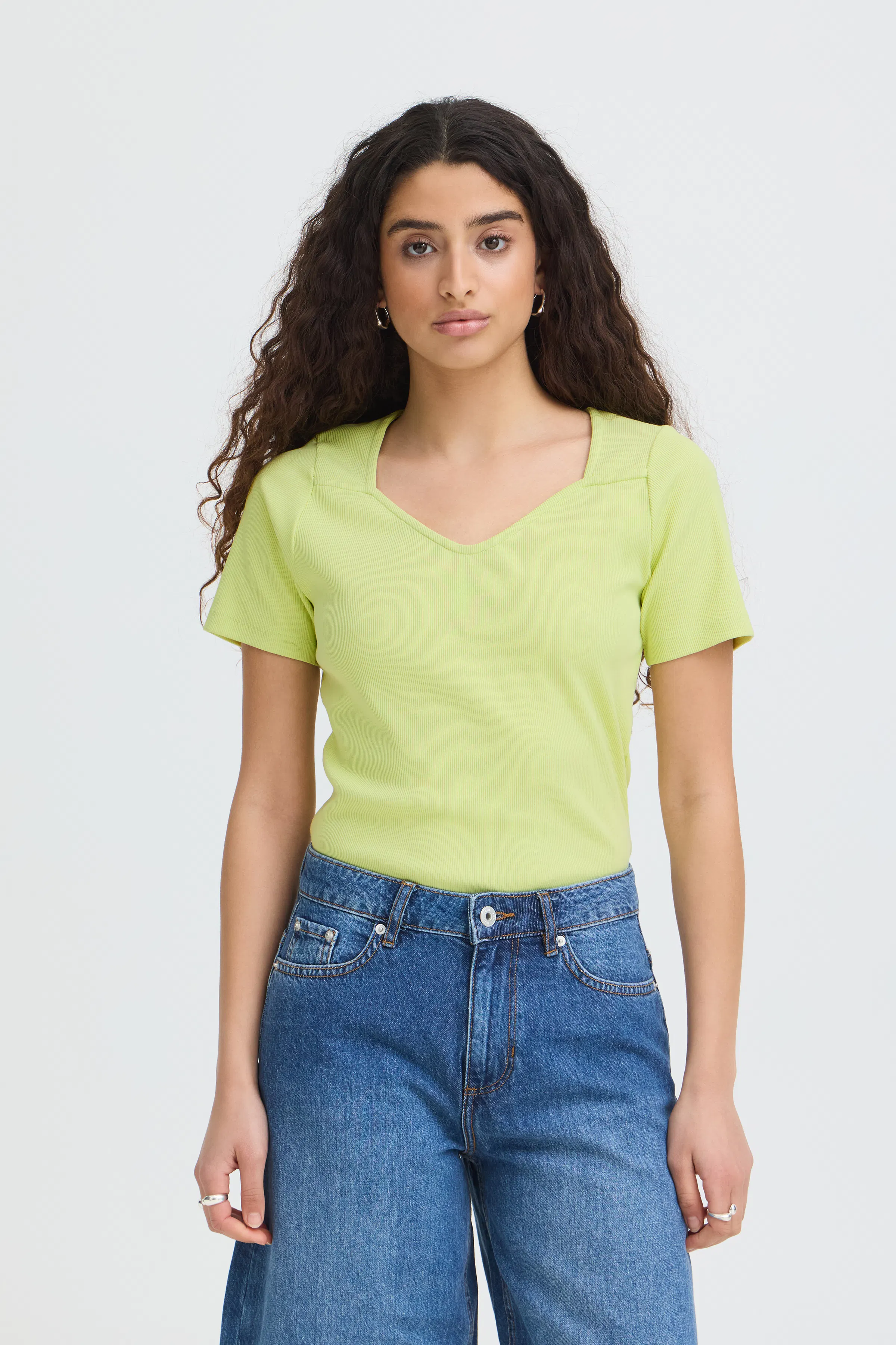 IHORETA T-shirt LOOKBOOK FRONT 20120617-130317