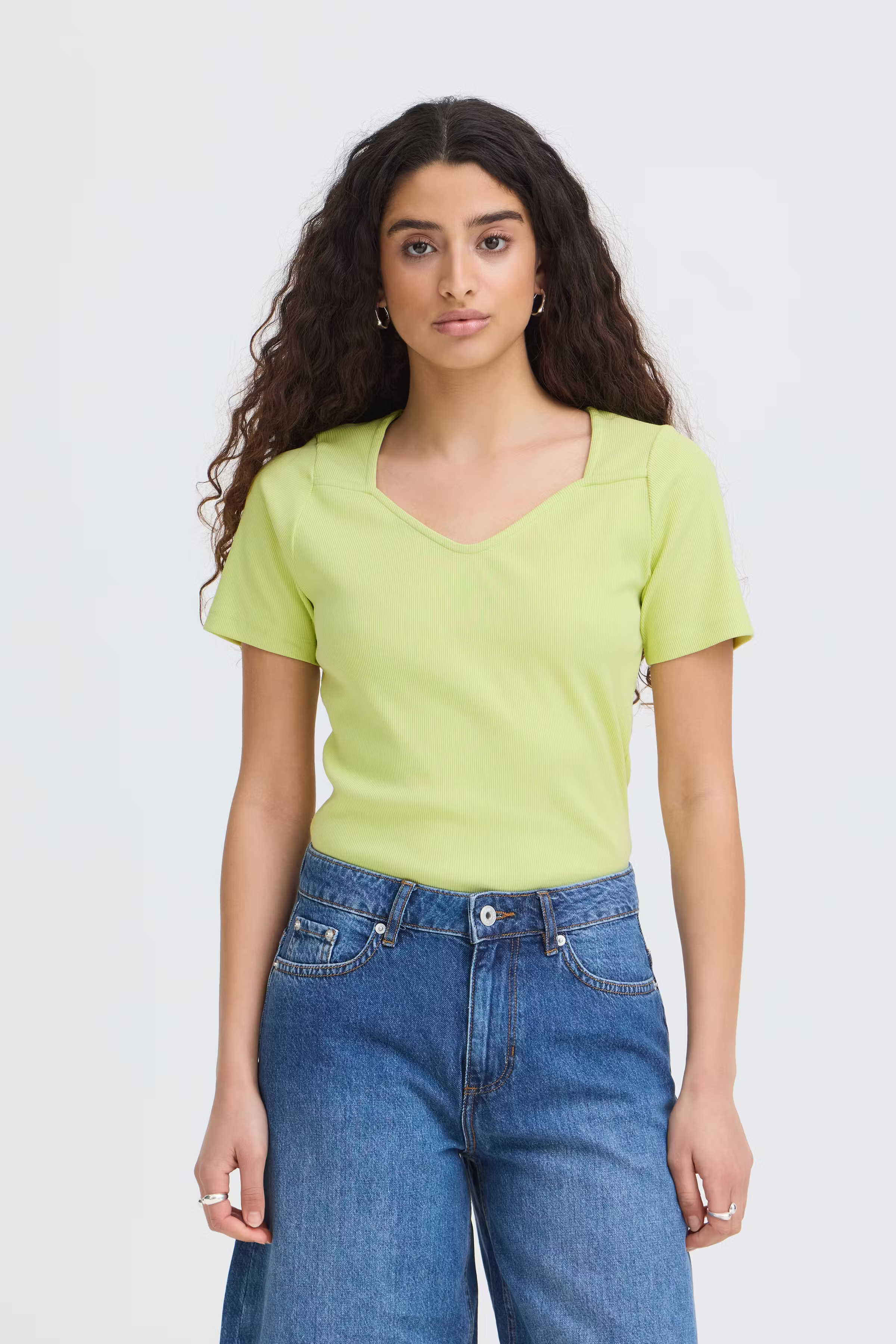 IHORETA T-shirt LOOKBOOK FRONT 20120617-130317