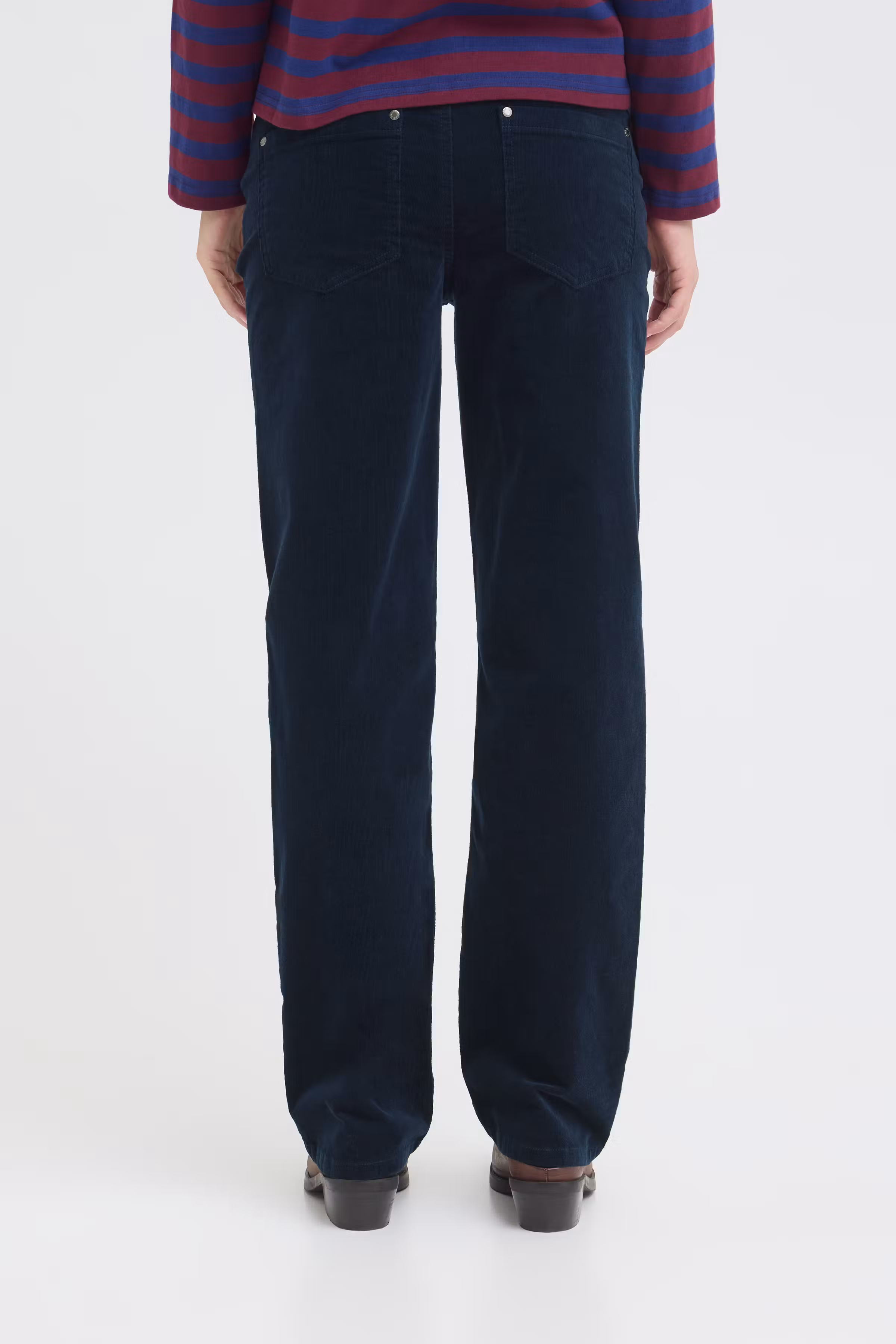 PZSALLY Bukser LOOKBOOK BACK 50210762-194020