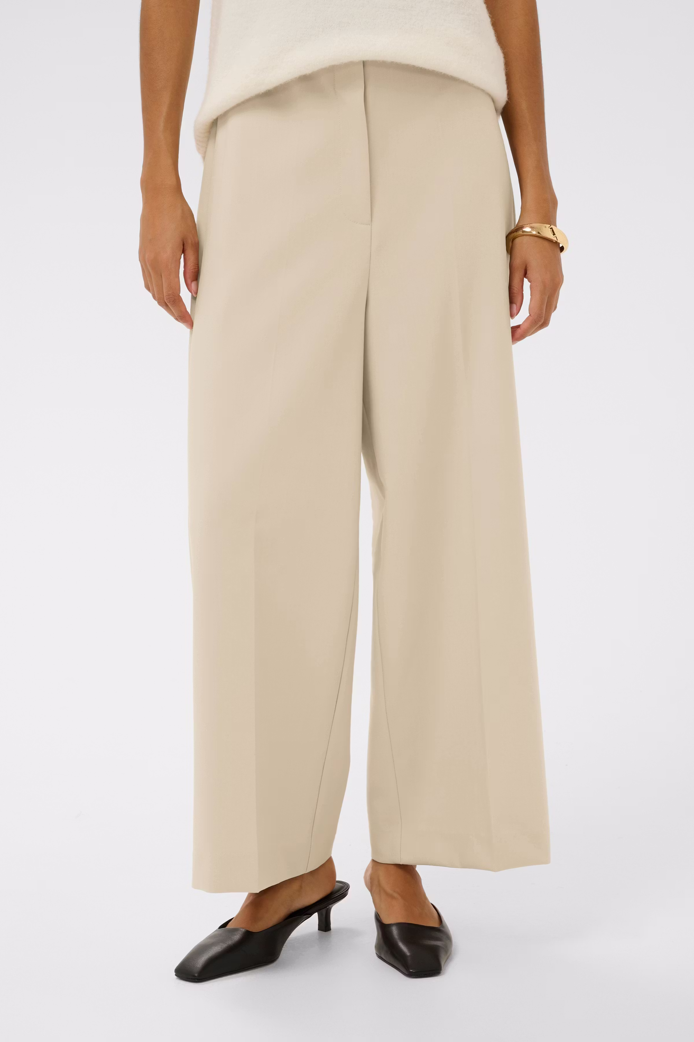 SLCorinne Cropped Trousers LOOKBOOK FRONT 30407013-130401