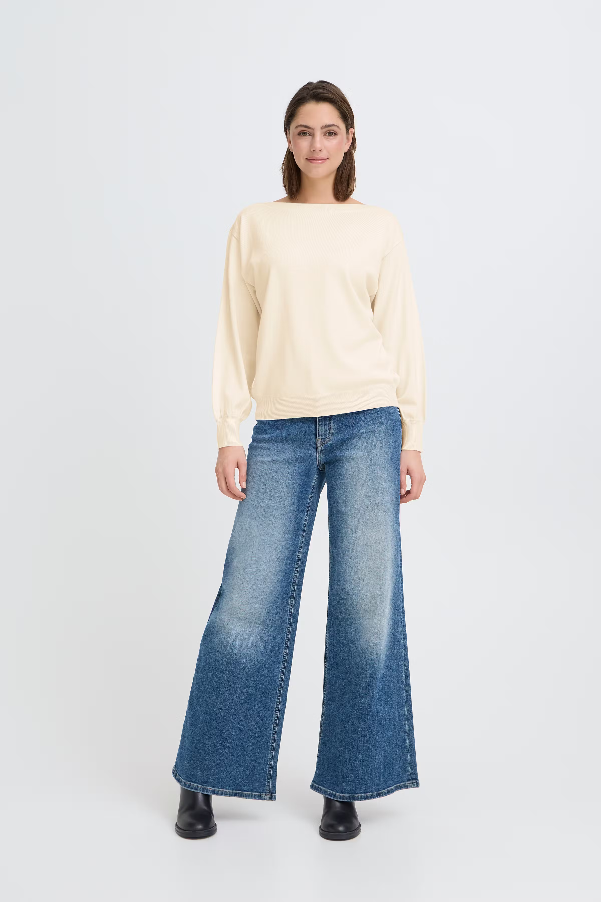 IHLULS Boat neck Pullover LOOKBOOK FRONT 20125811-130905