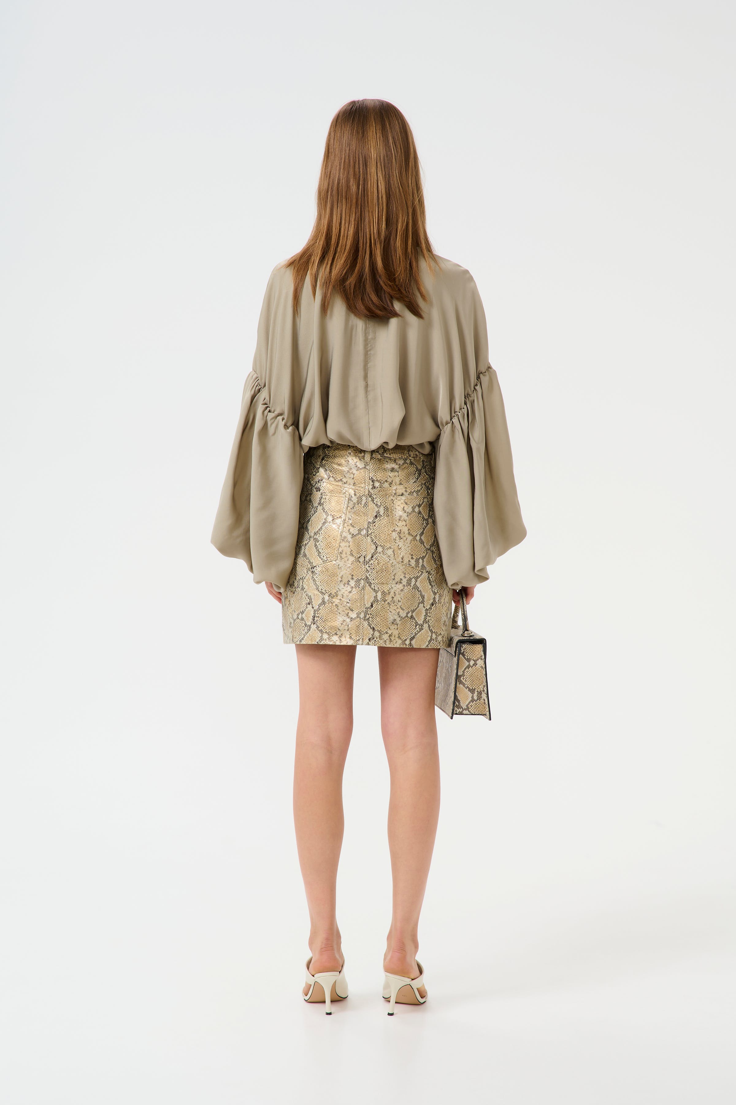 GZmalloon Blus LOOKBOOK BACK 10910214-170510