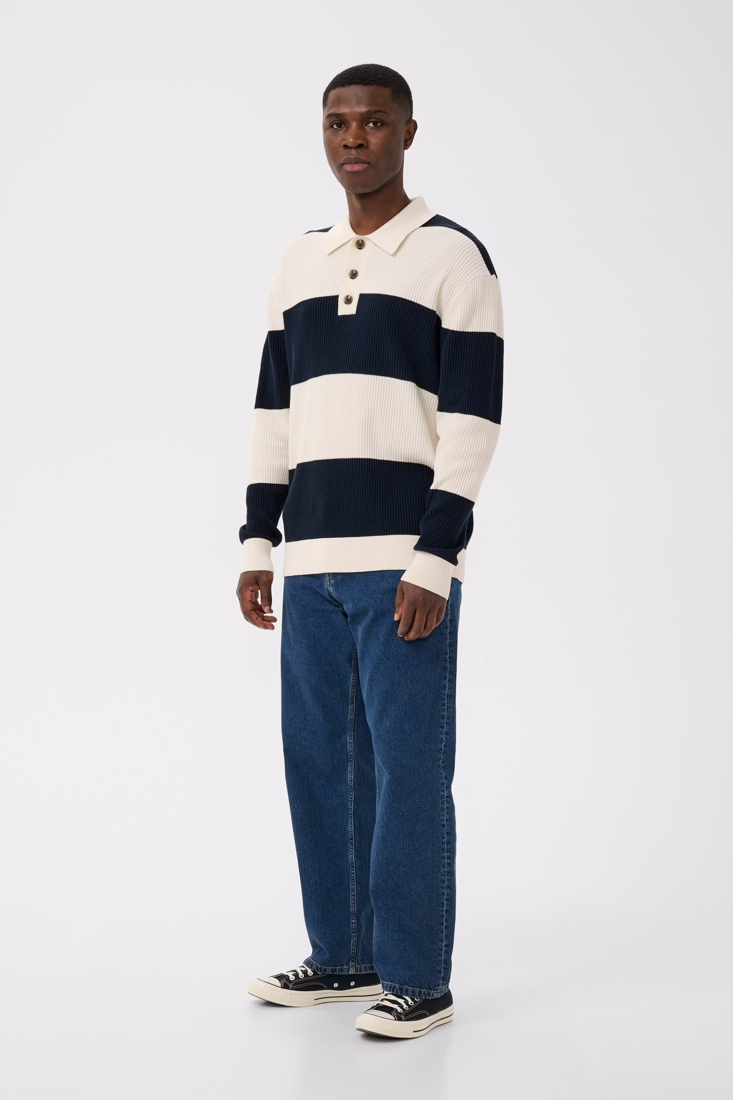 MArugbo Pullover LOOKBOOK FRONT 30208962-194011