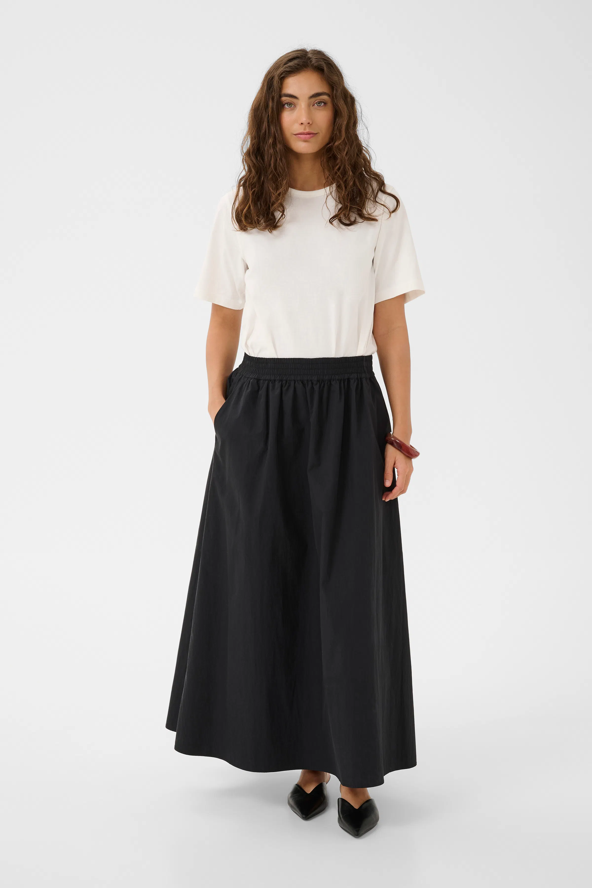 CUcornelie Skirt LOOKBOOK FRONT 50113031-500012