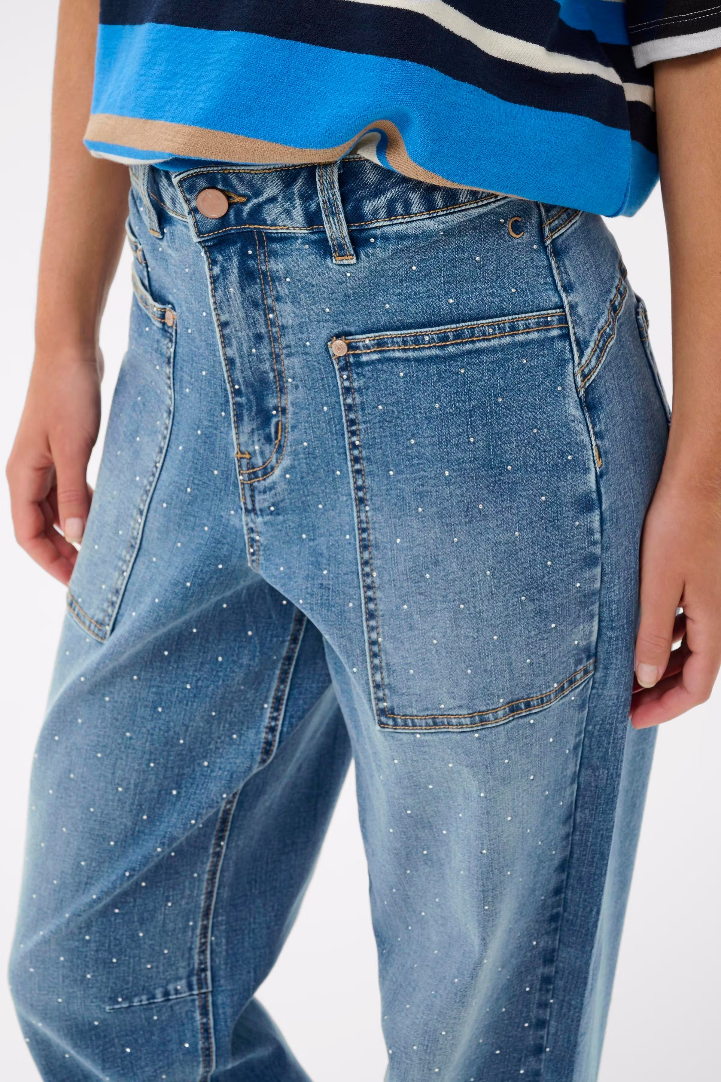 CRSvea Jeans LOOKBOOK DETAIL 10614838-109170