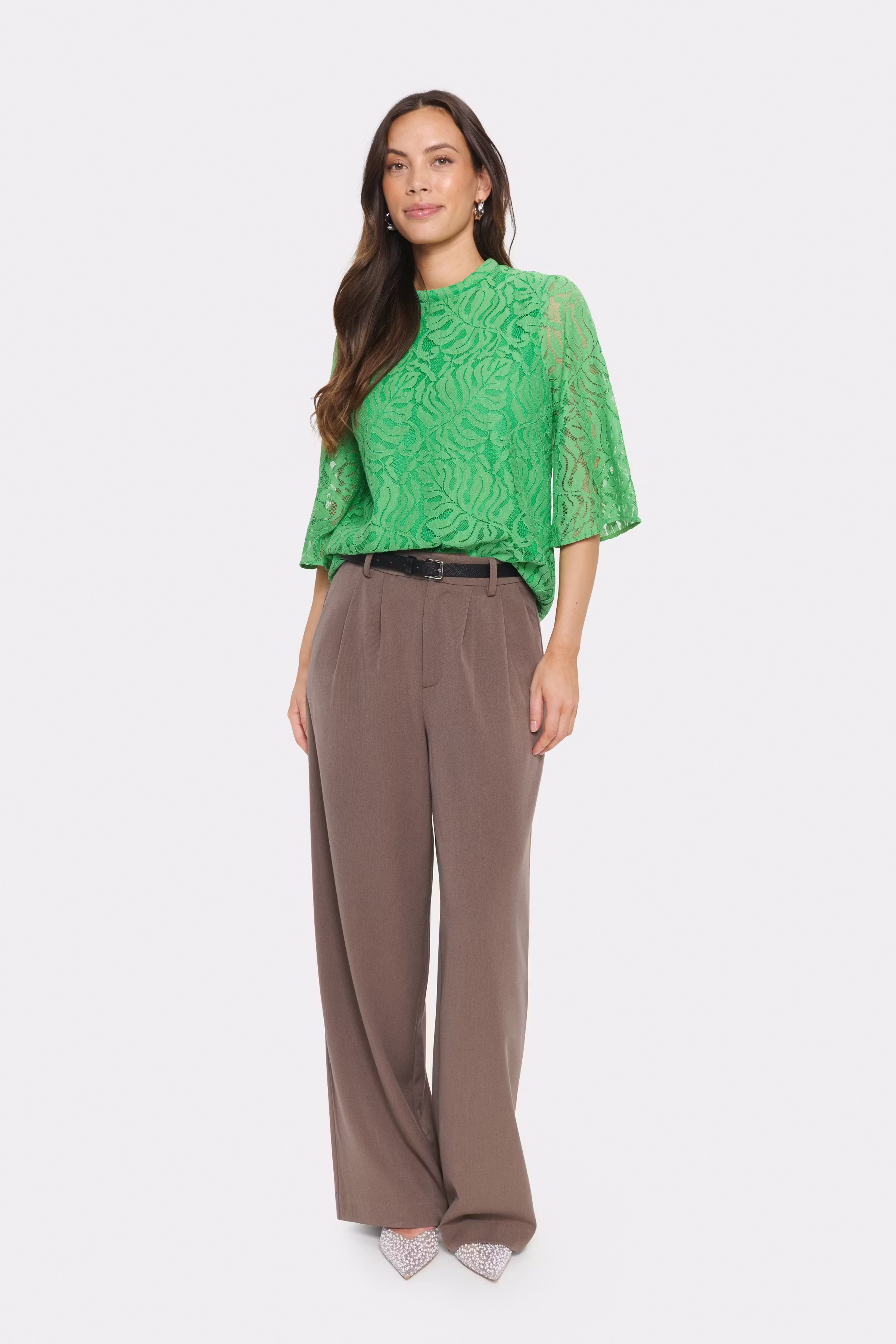 LinseySZ Blus LOOKBOOK FRONT 30514276-166127