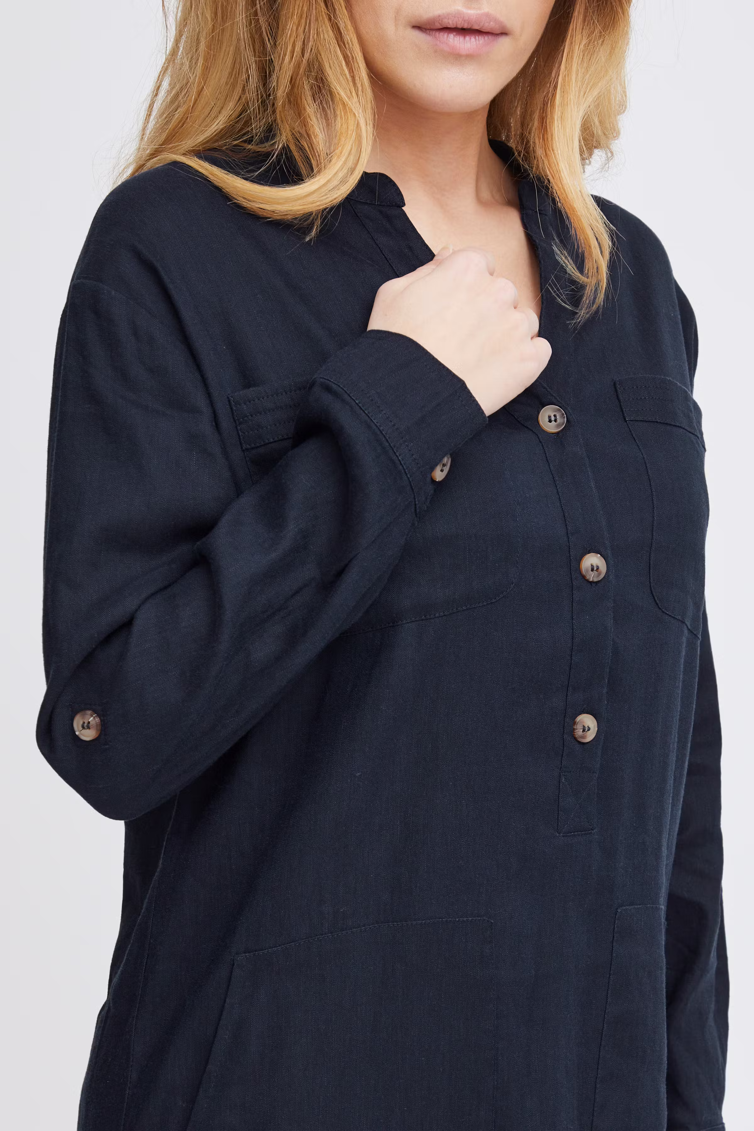 PZLUCA Kjole LOOKBOOK DETAIL 50208023-194020