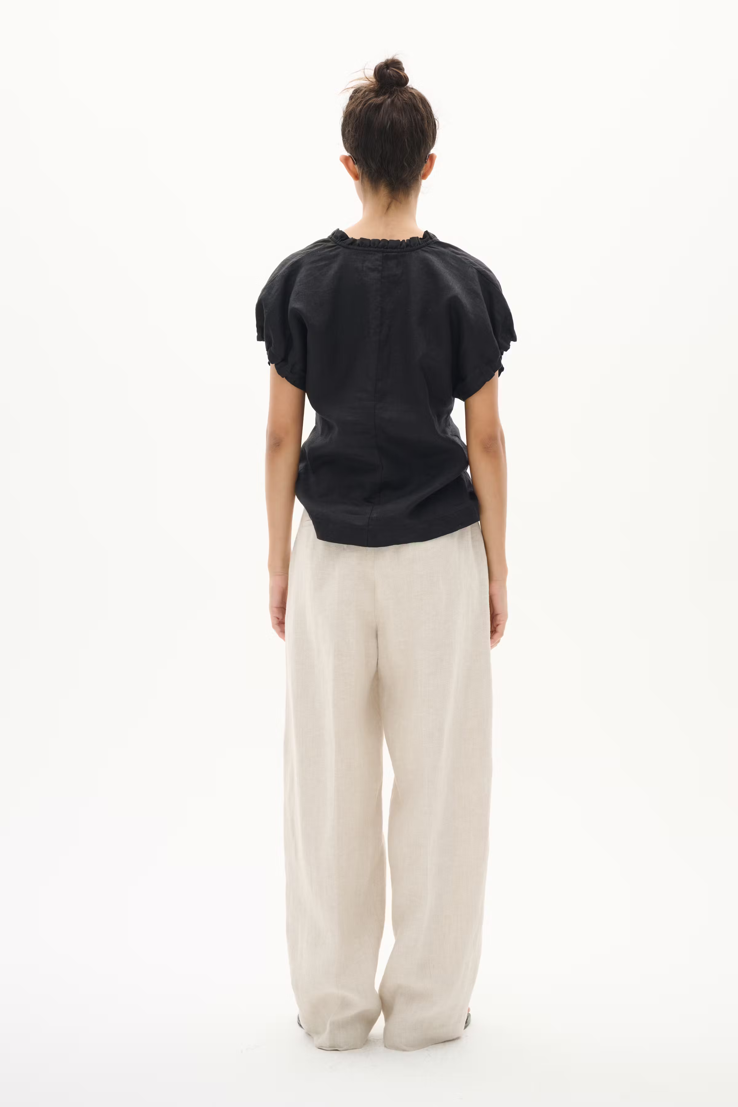 YaizaIW Linen Trousers LOOKBOOK BACK 30110462-1304031