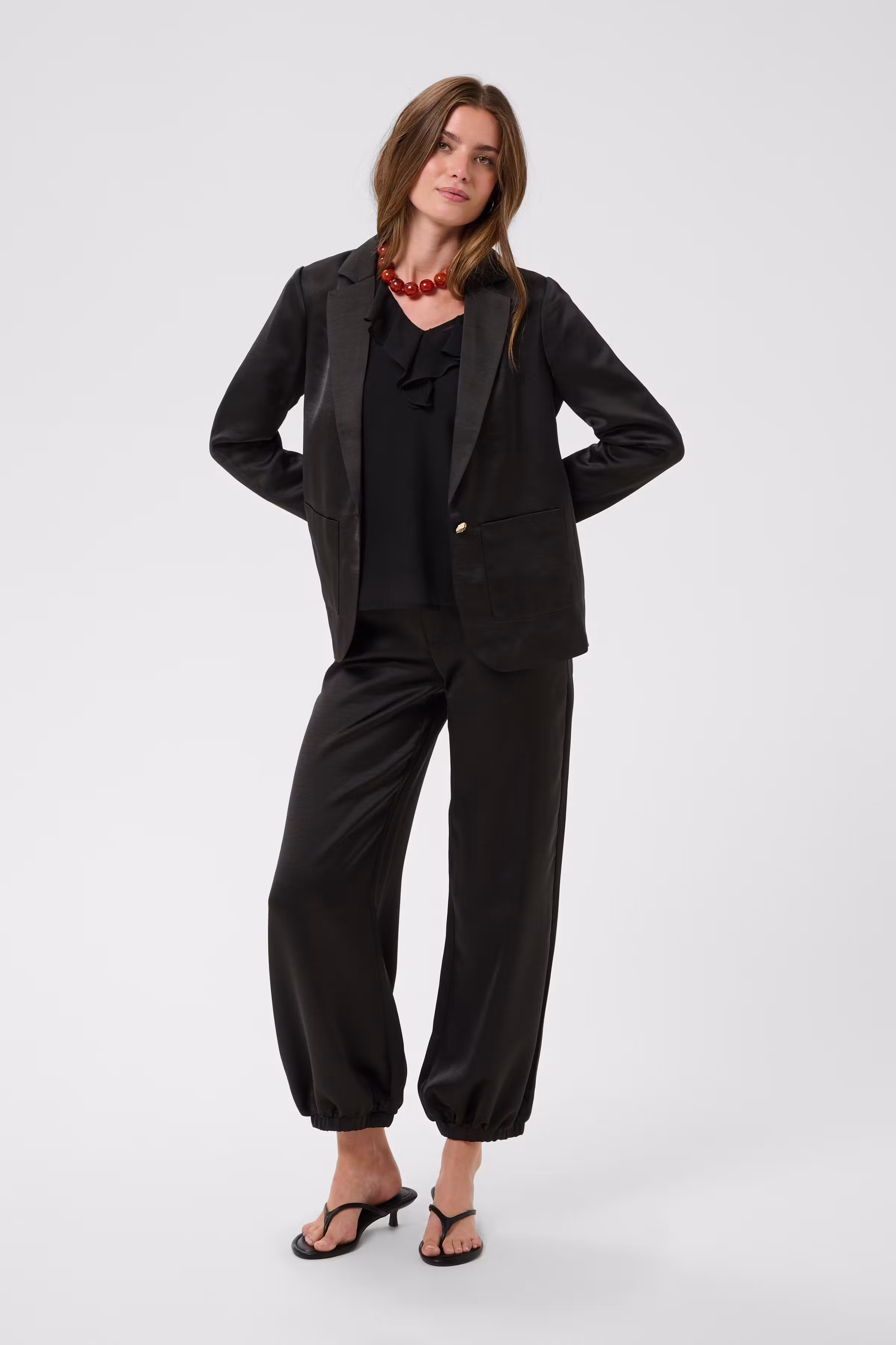 CRCocamia Blazer LOOKBOOK FRONT 10614366-100120