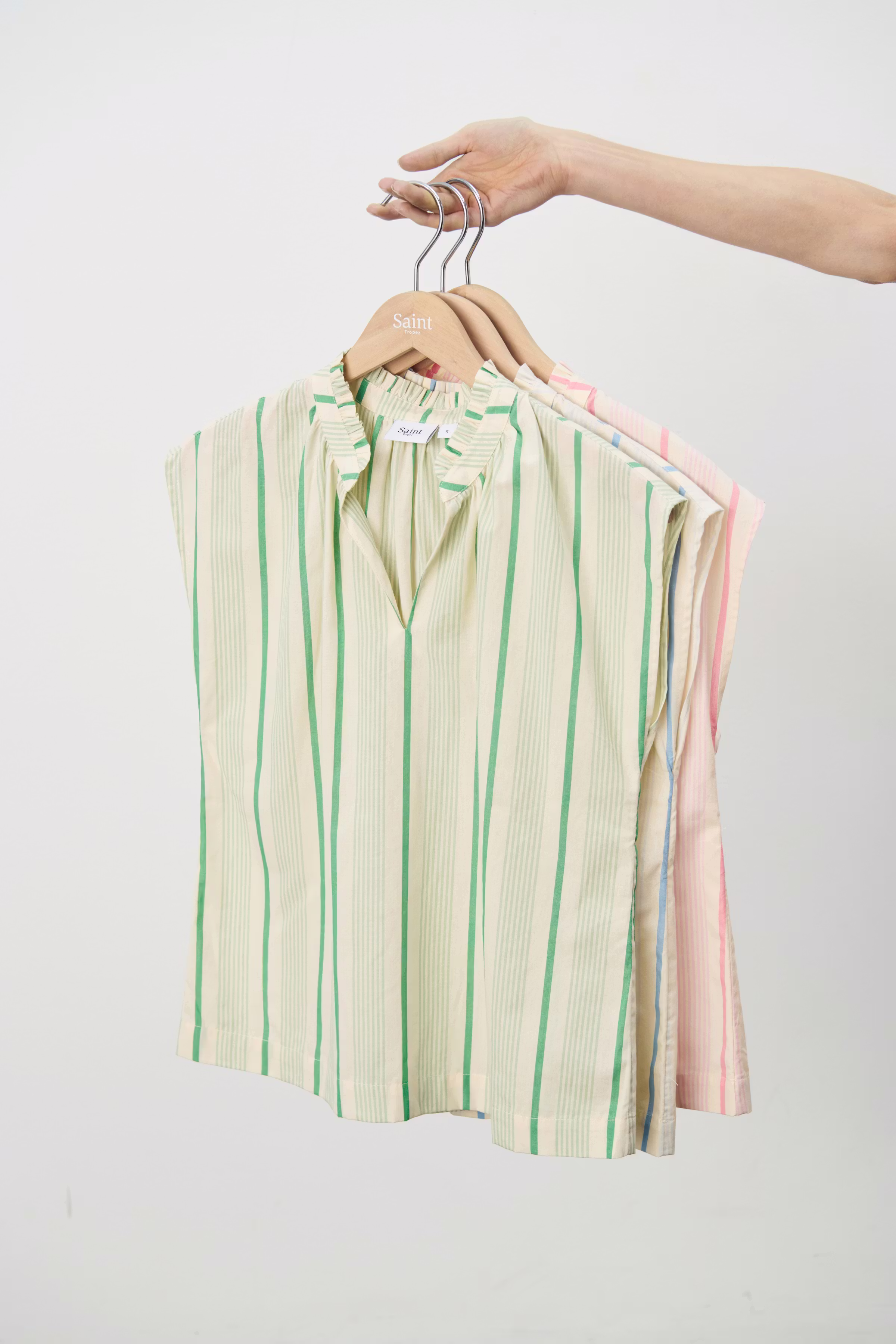 LuellaSZ Rock LOCATION NONE 30514261-181022