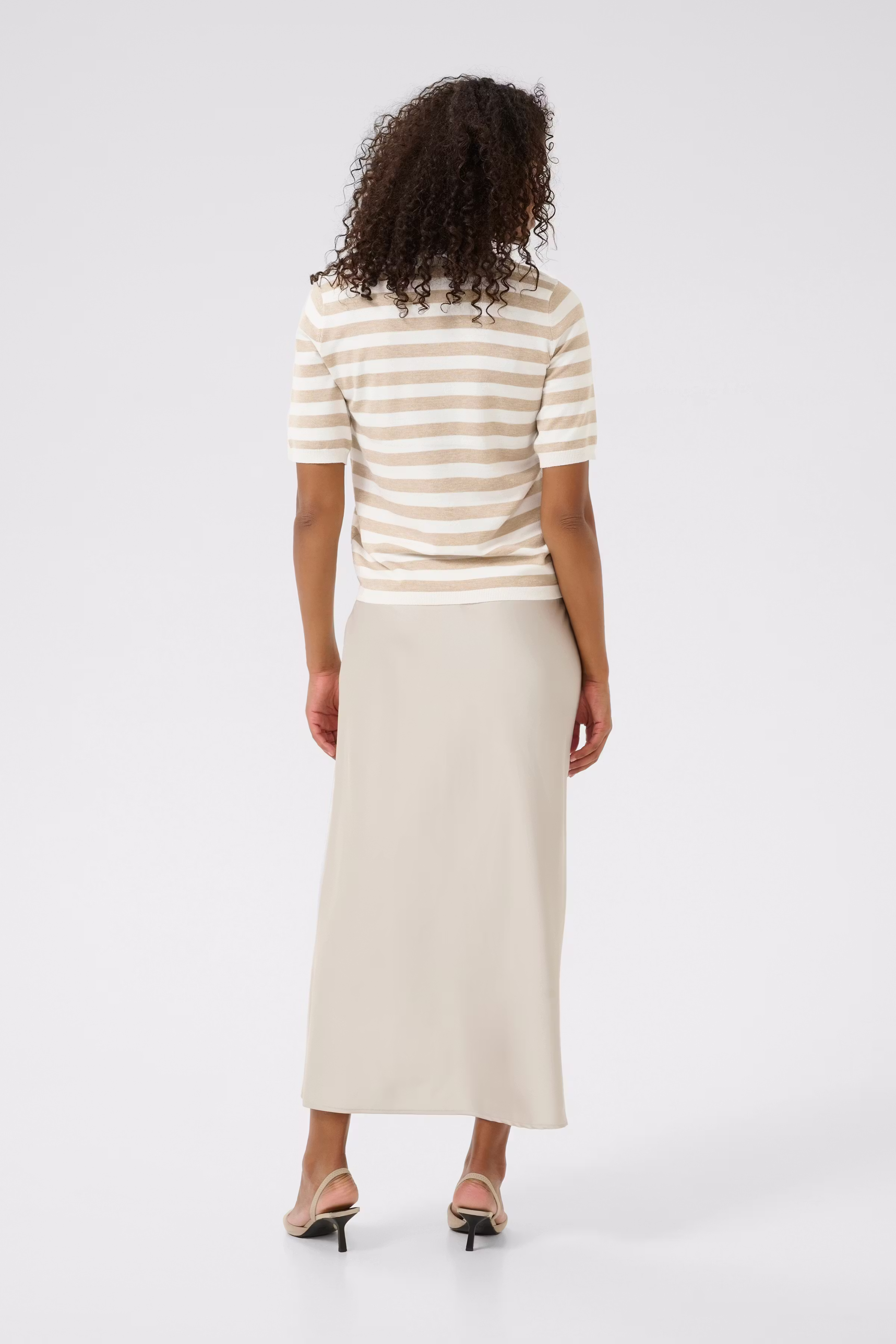 KAlizza Pullover LOOKBOOK BACK 10508410-107977