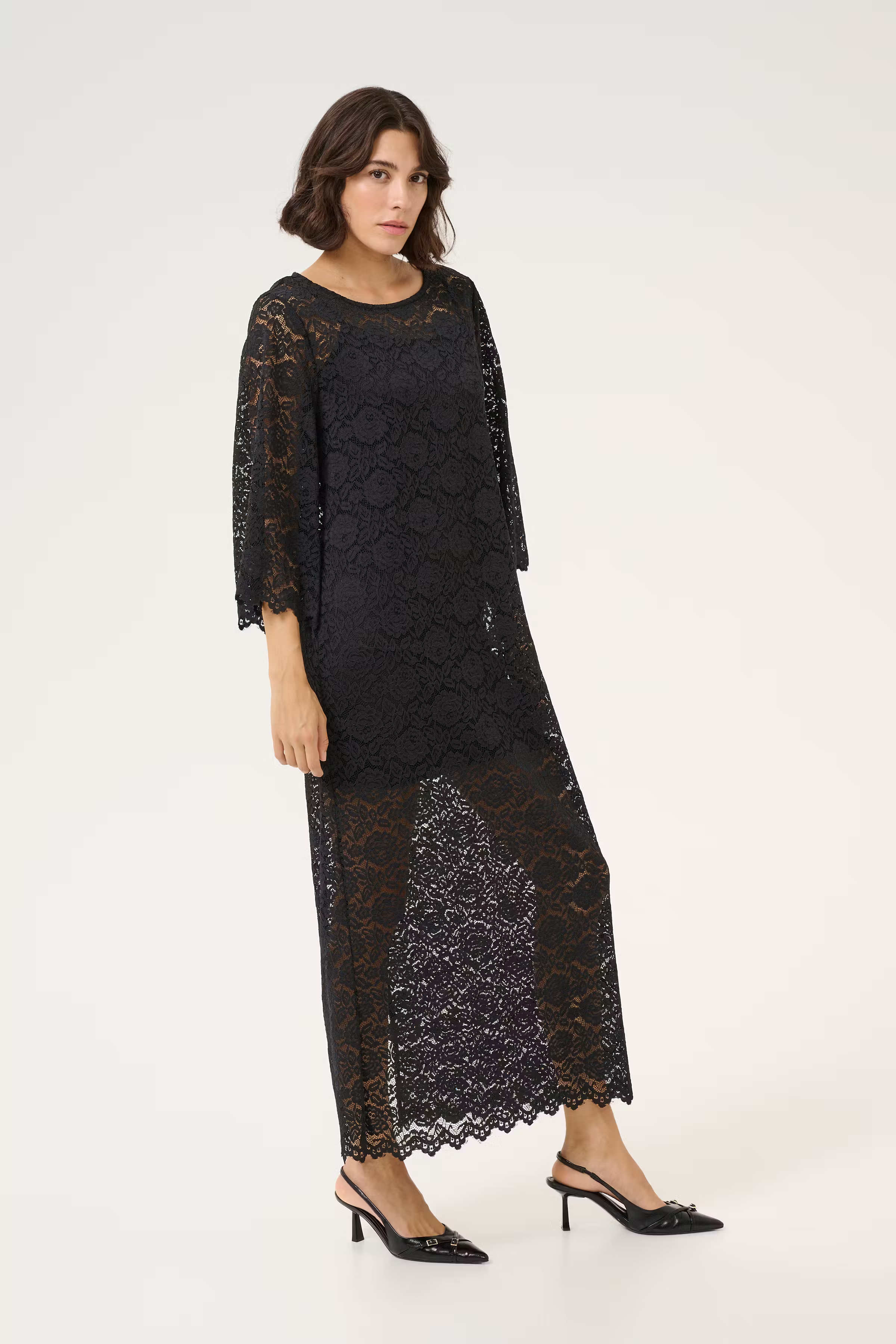 KAjaiden Kleid LOOKBOOK FRONT 10509707-100121