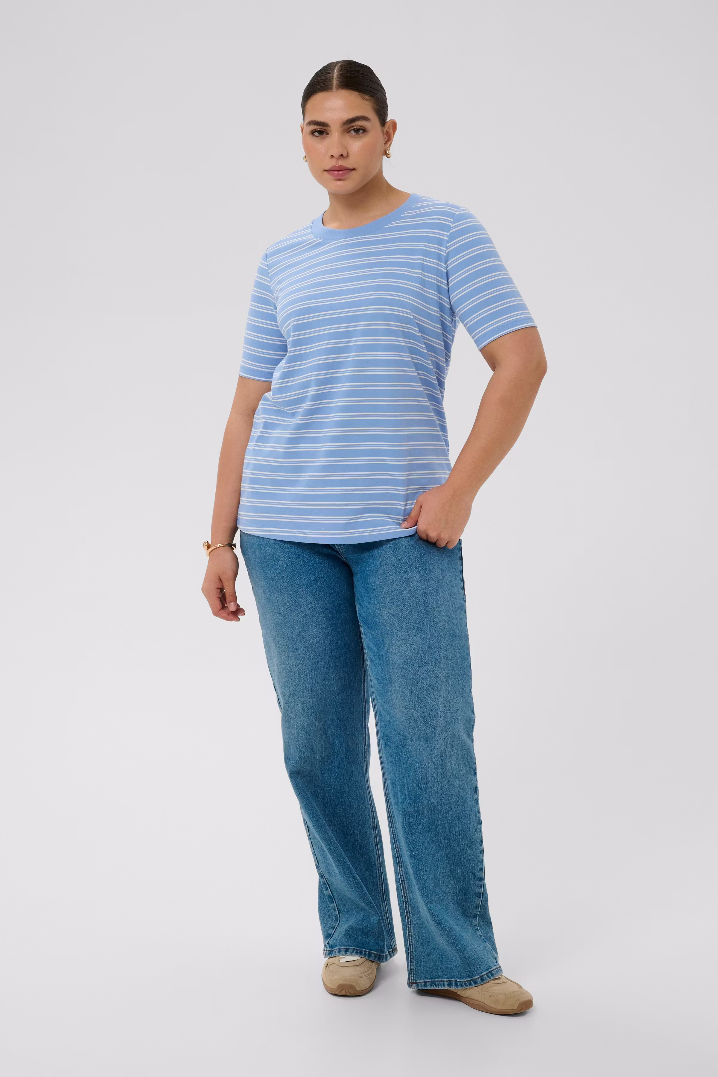 KCjilla T-shirt LOOKBOOK FRONT 10584487-1000106