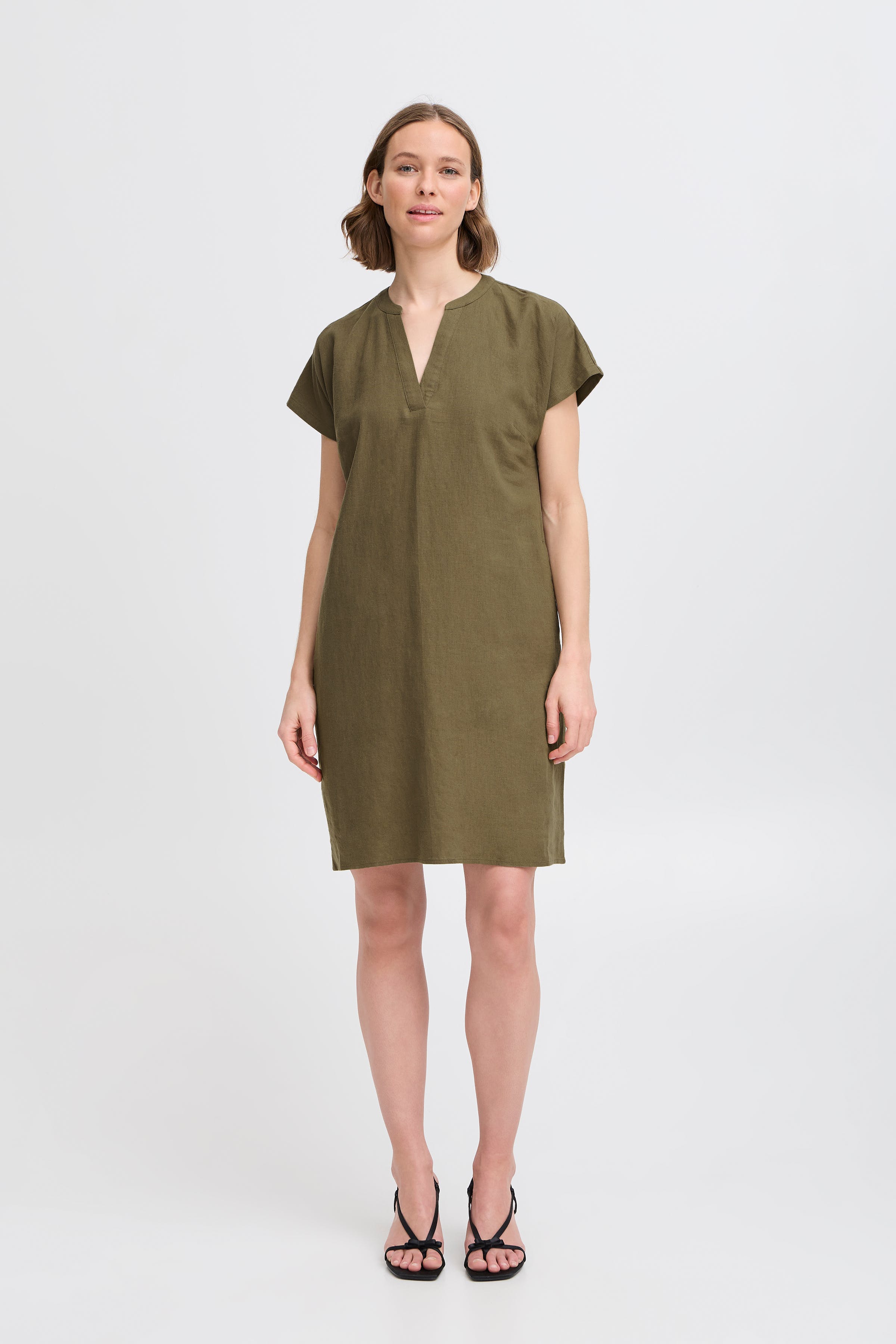 BYFALAKKA Dress LOOKBOOK FRONT 20811336-190510