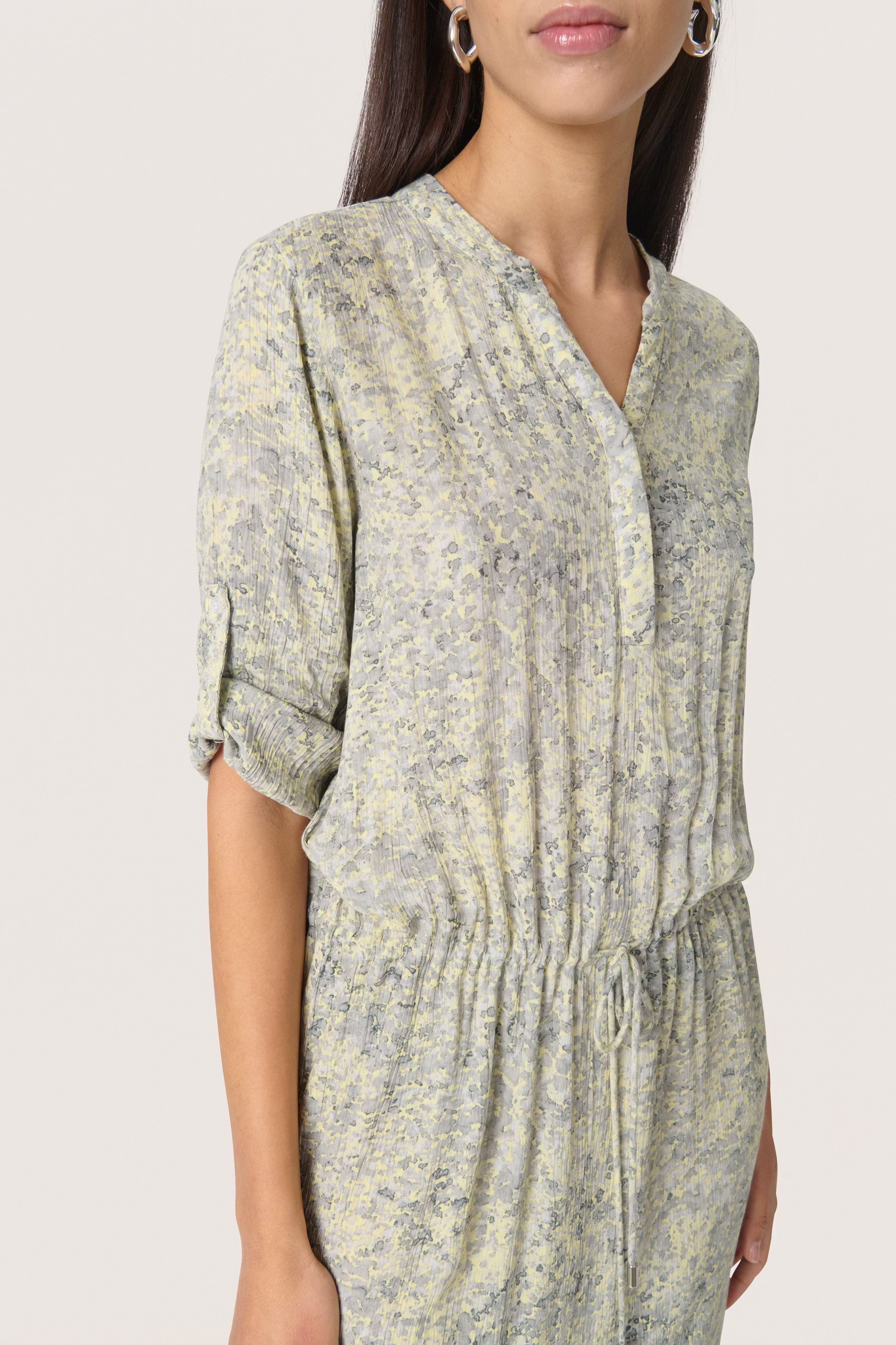 Zaya Klänning LOOKBOOK DETAIL 30403113-303724