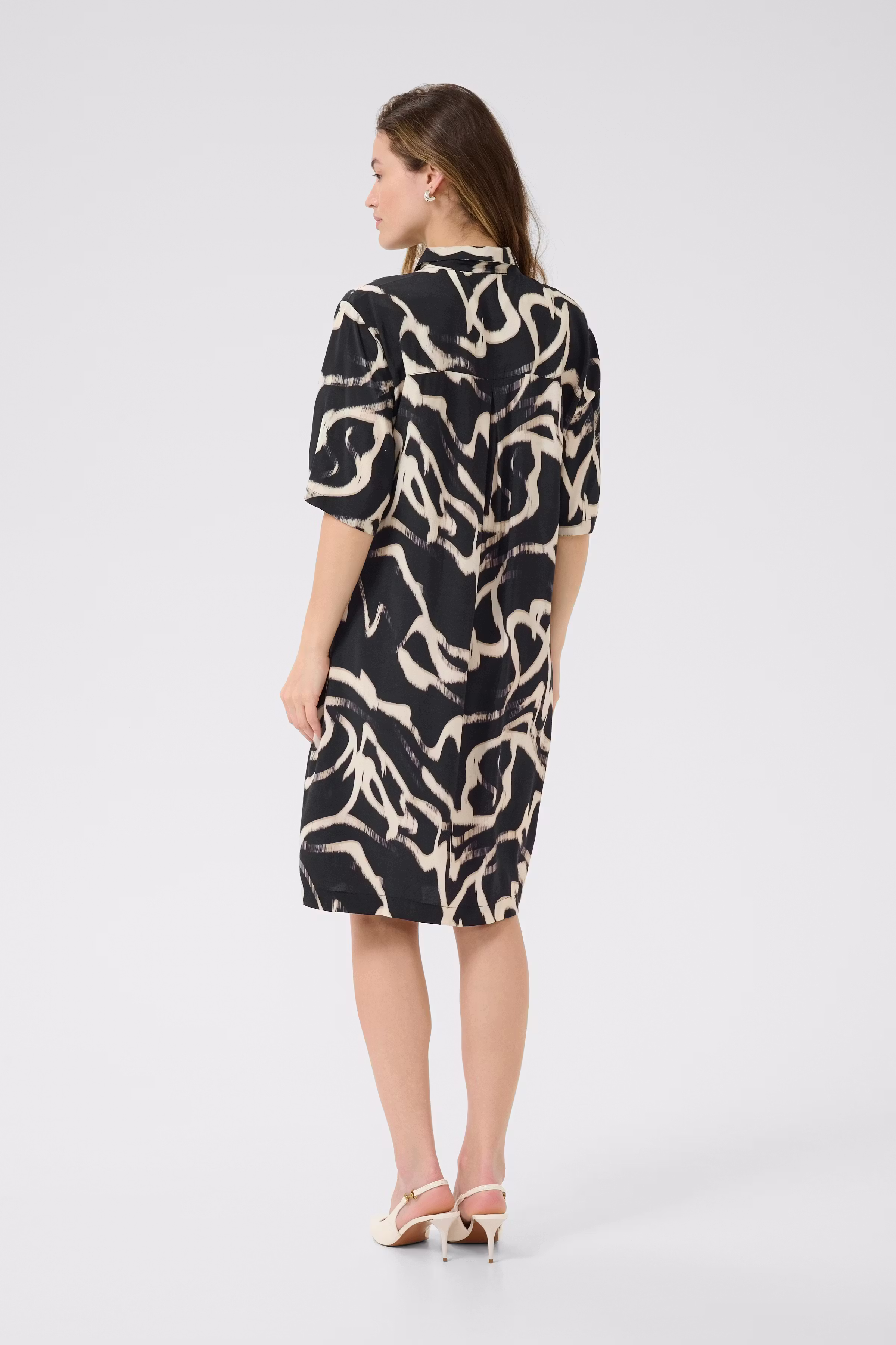 KAmartha Kleid LOOKBOOK BACK 10510099-107701