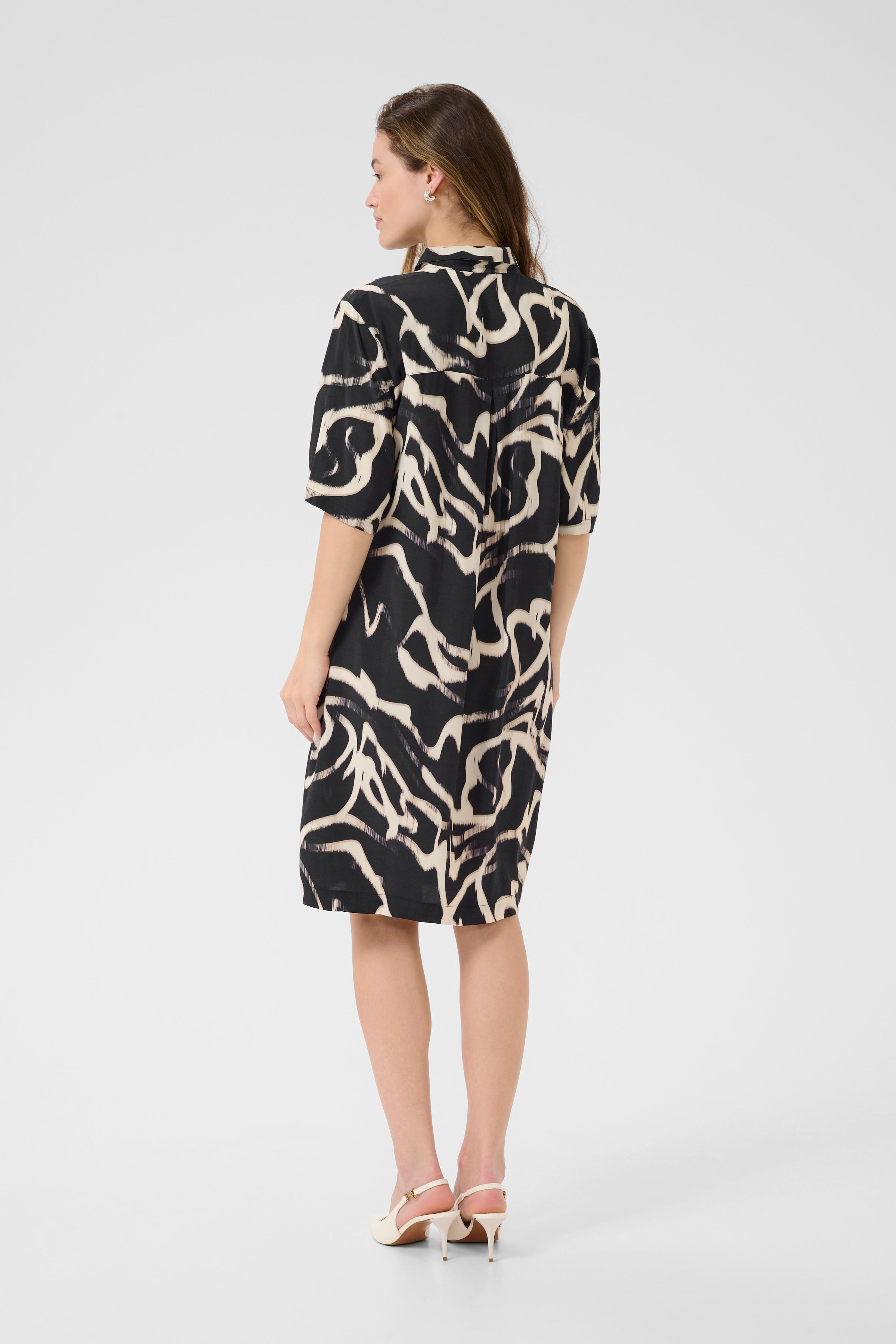 KAmartha Kjole LOOKBOOK BACK 10510099-107701