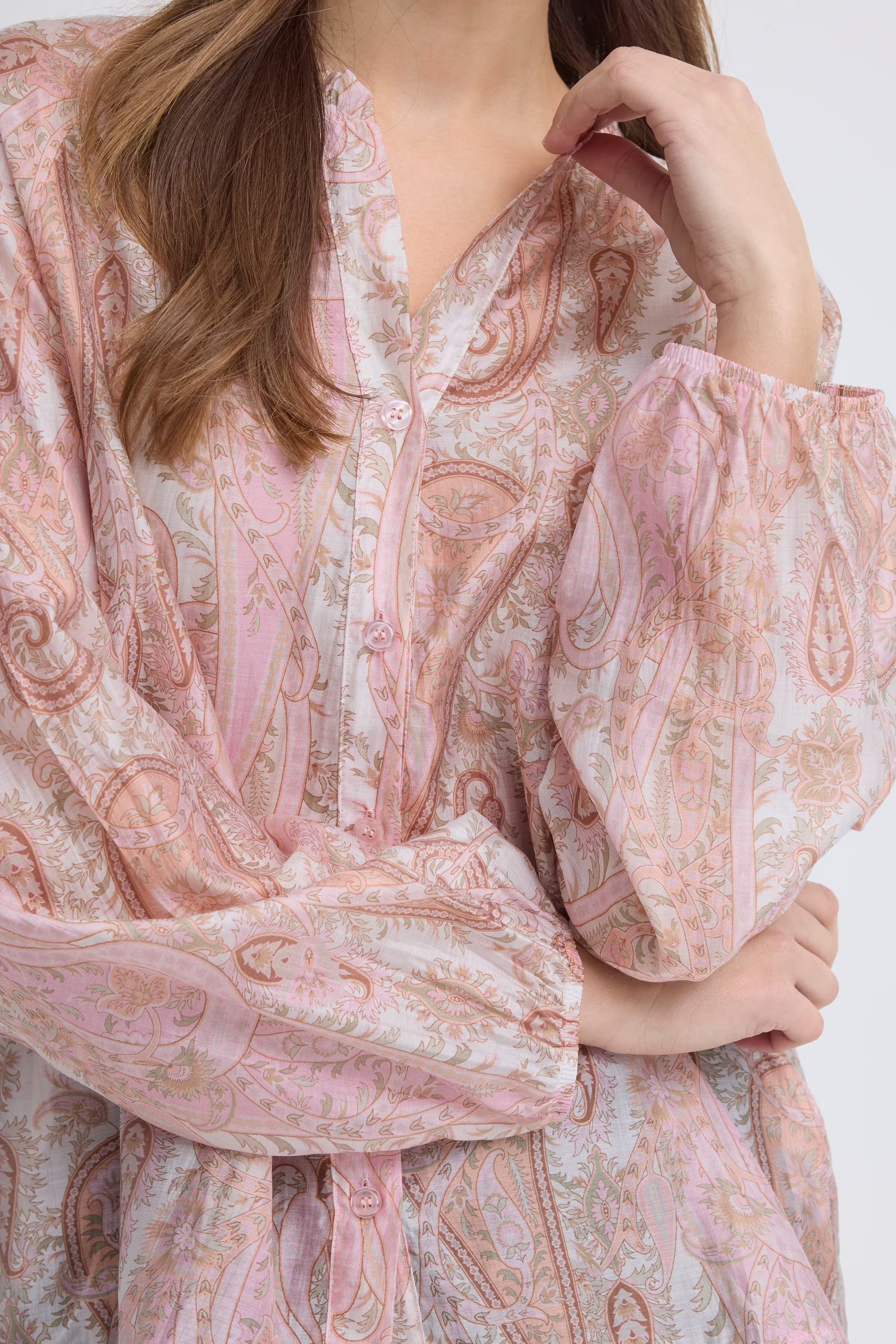 SBXPAISA Bluse LOOKBOOK DETAIL 22101175-142311