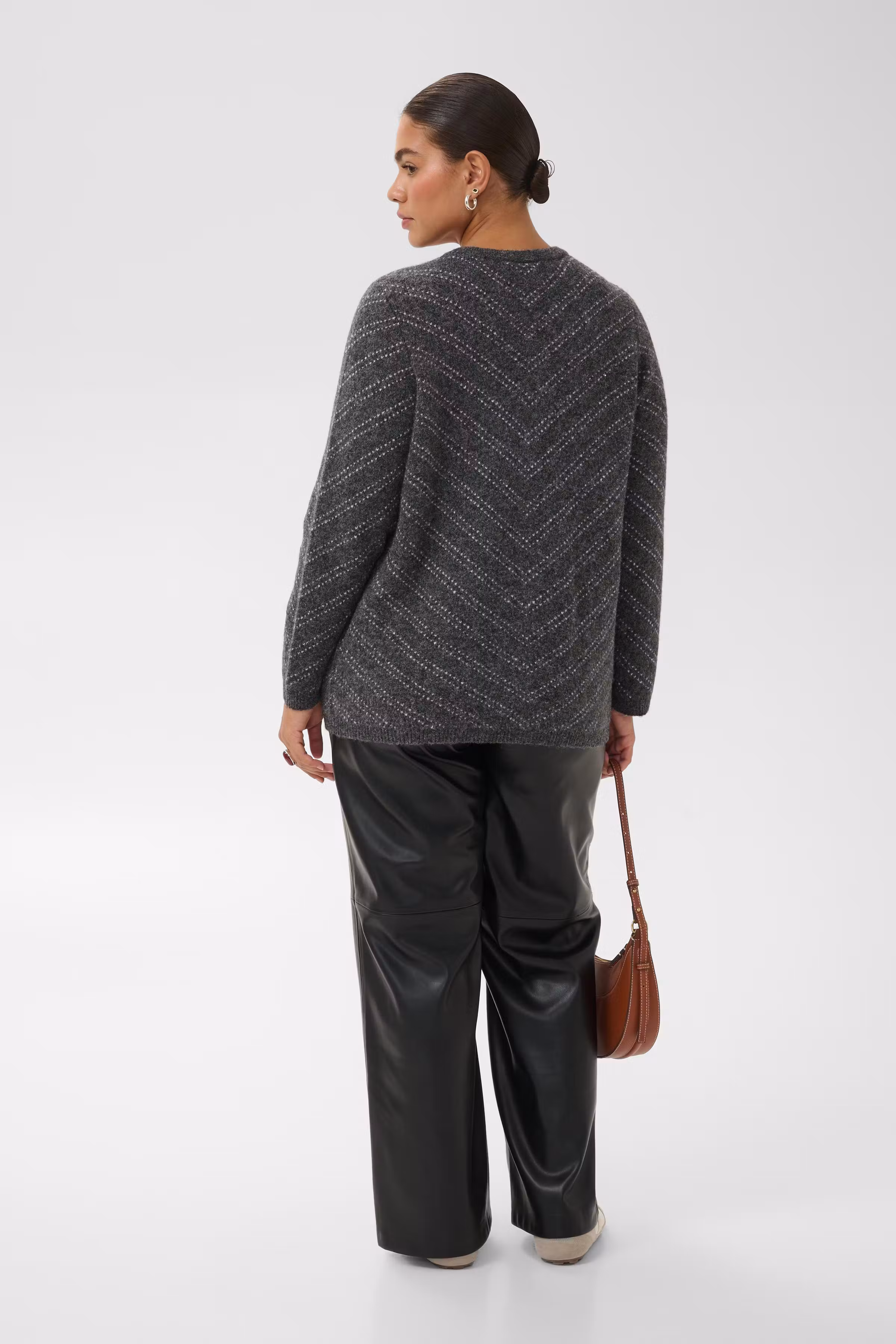 KChilma Cardigan LOOKBOOK BACK 10584600-1000114