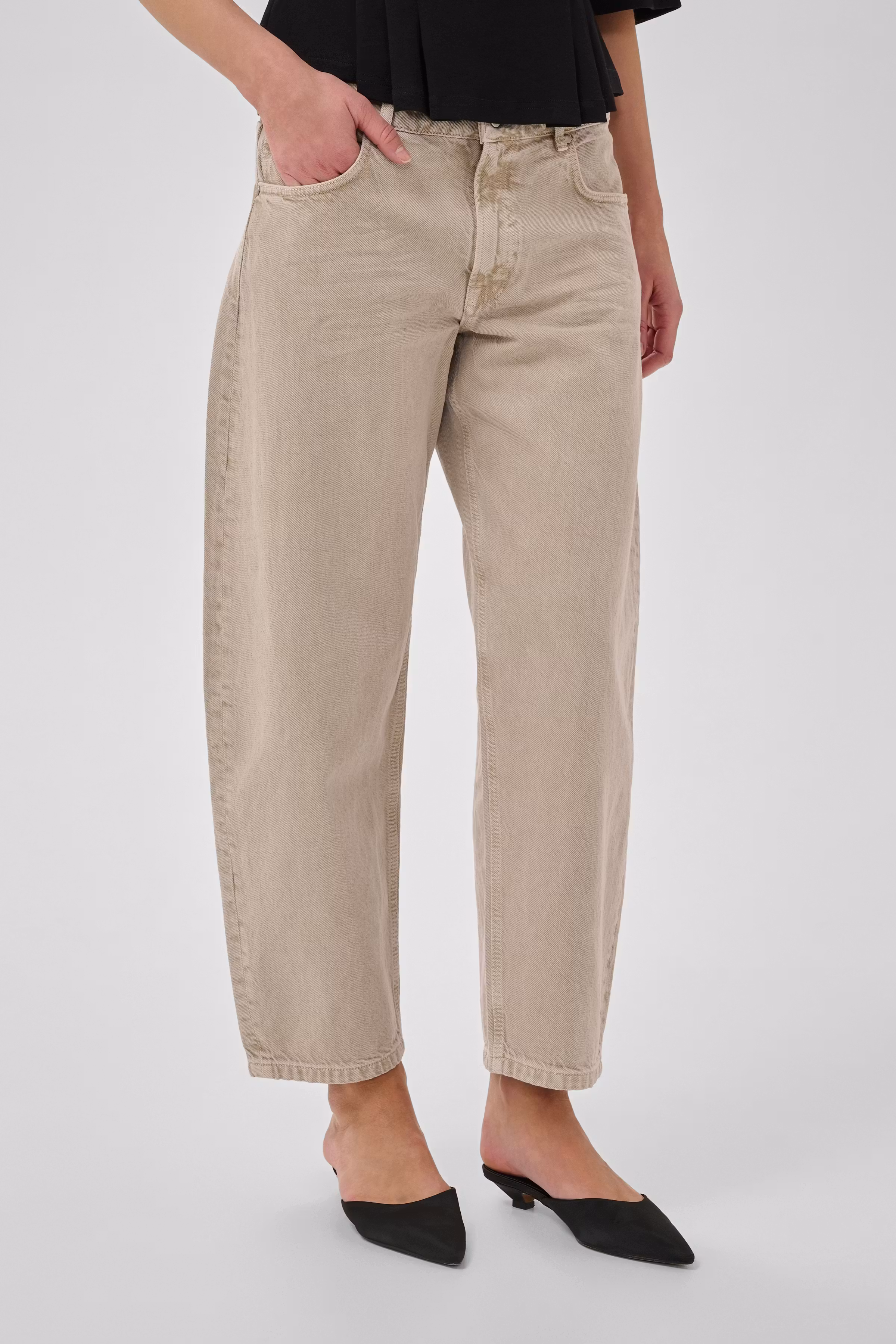 MWBaloo Jeans LOOKBOOK FRONT 10705804-105457