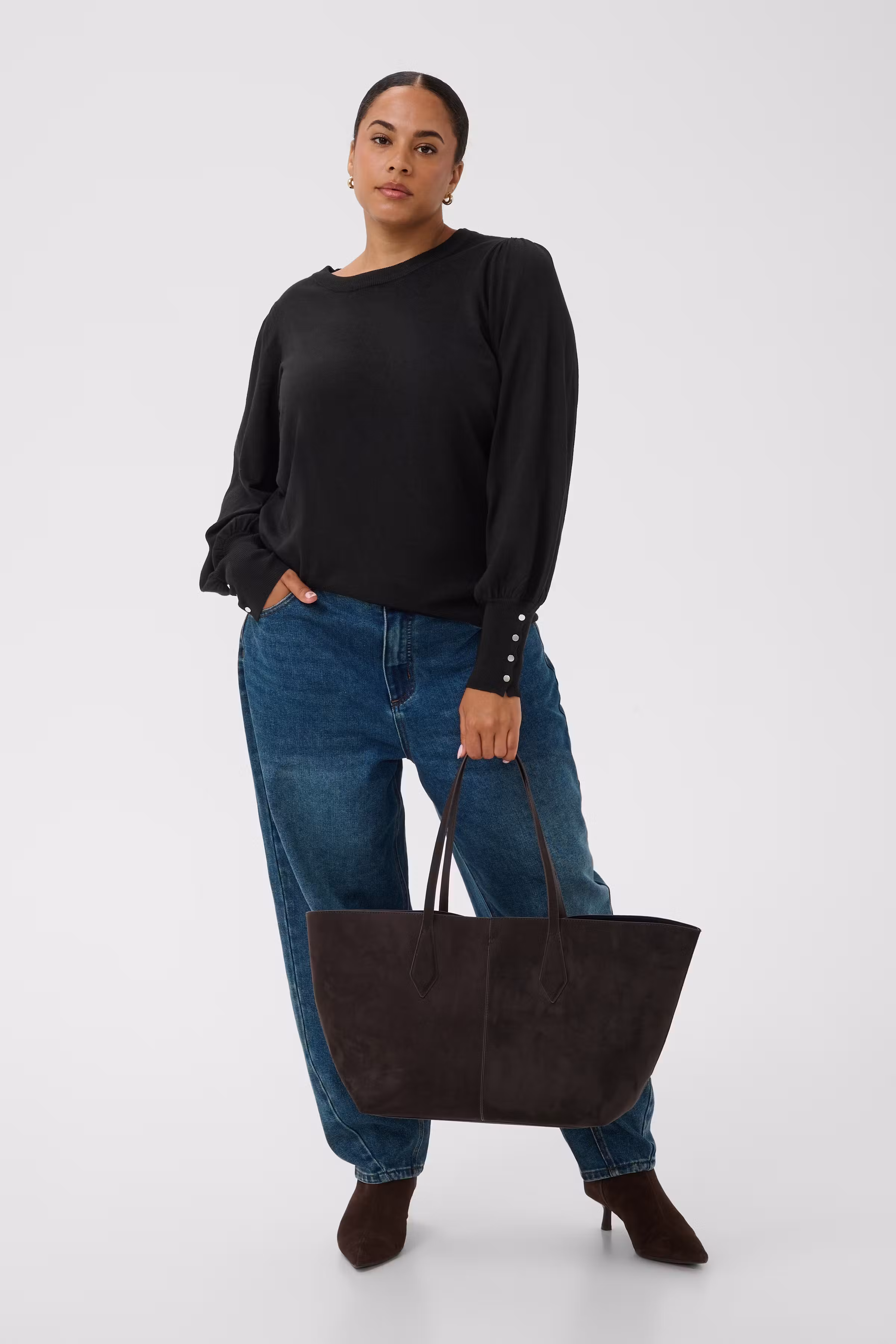 KClizzy Pullover LOOKBOOK FRONT 10584451-100121