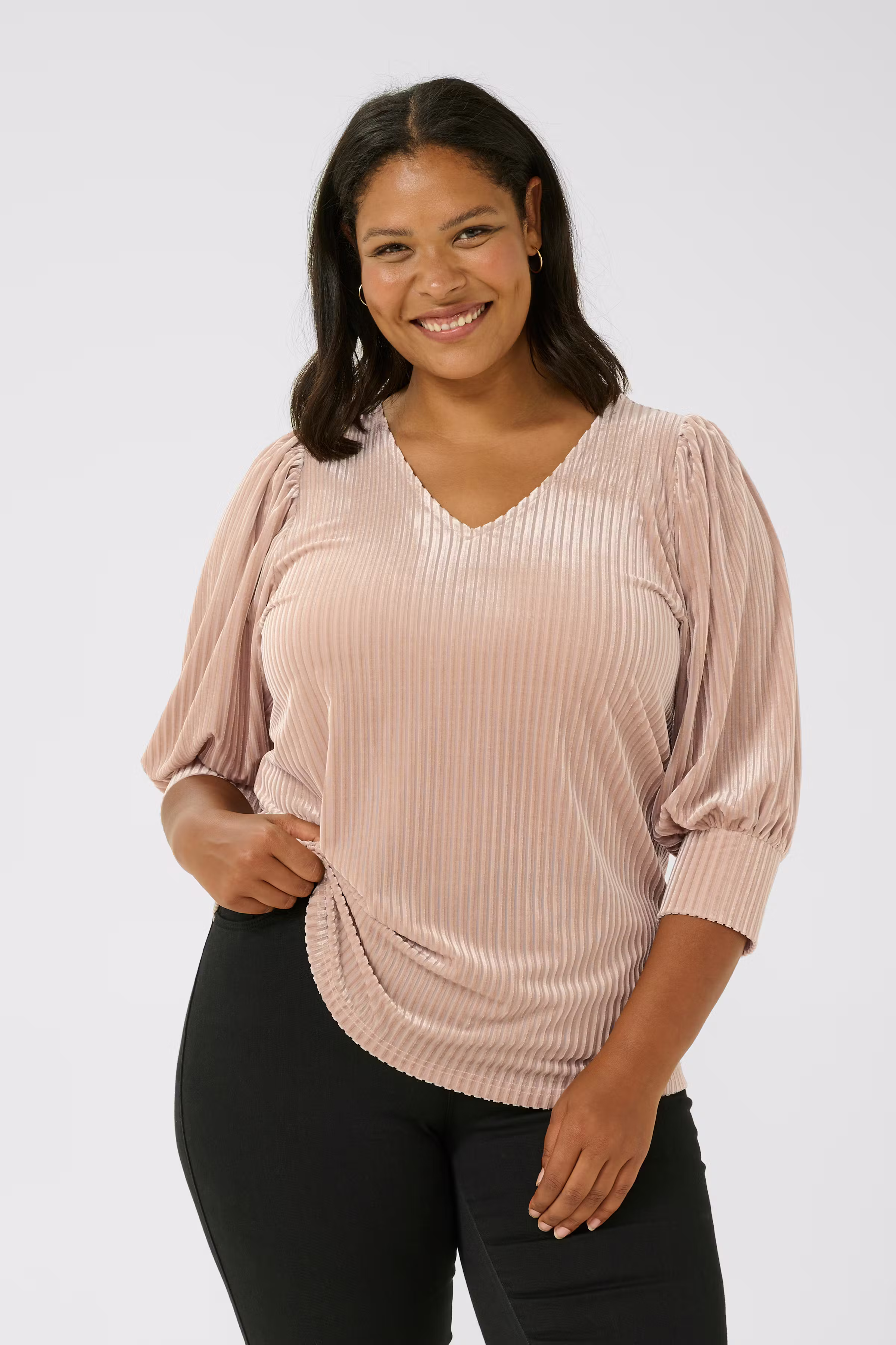 KCcacanna Velour Blouse LOOKBOOK FRONT 10581210-107153