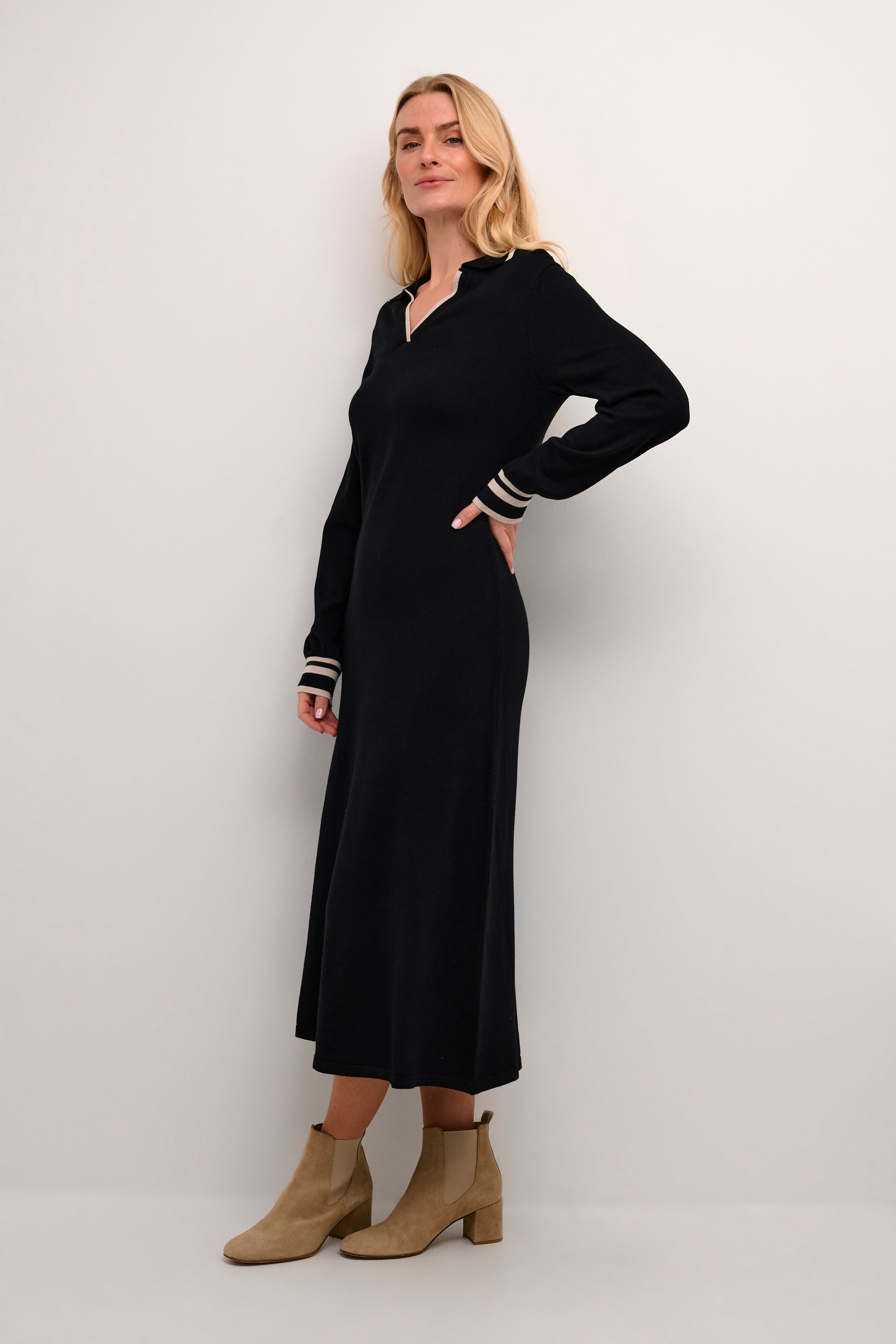 CRVillea Robe LOOKBOOK FRONT 10612875-100120