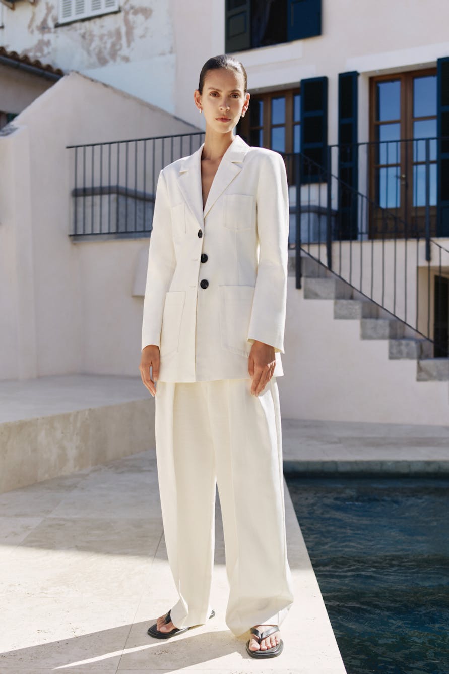 QUENTAIW Blazer LOCATION NONE 30112662-120601
