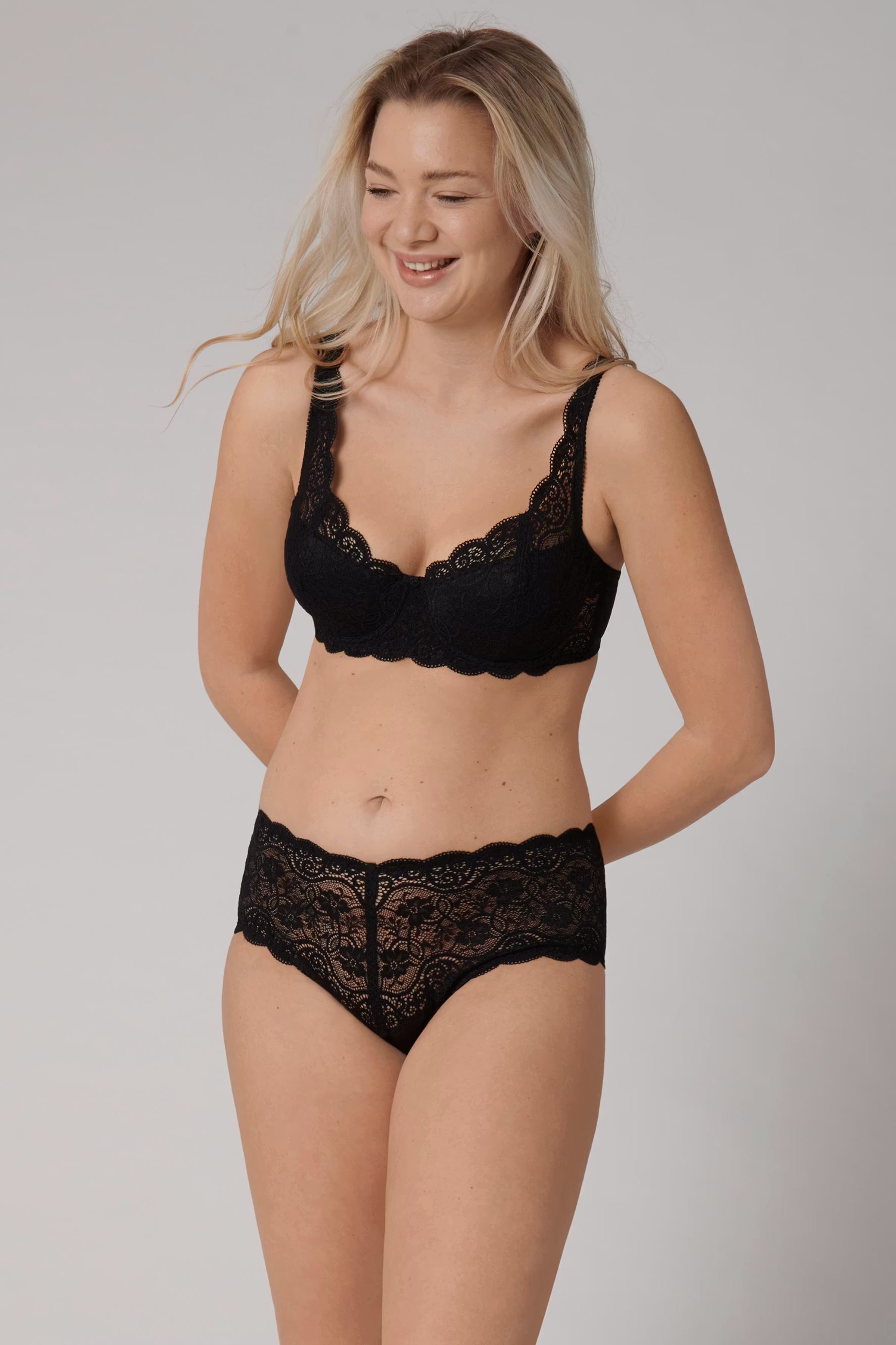 Amourette Truser LOOKBOOK FRONT 40500004-T0004