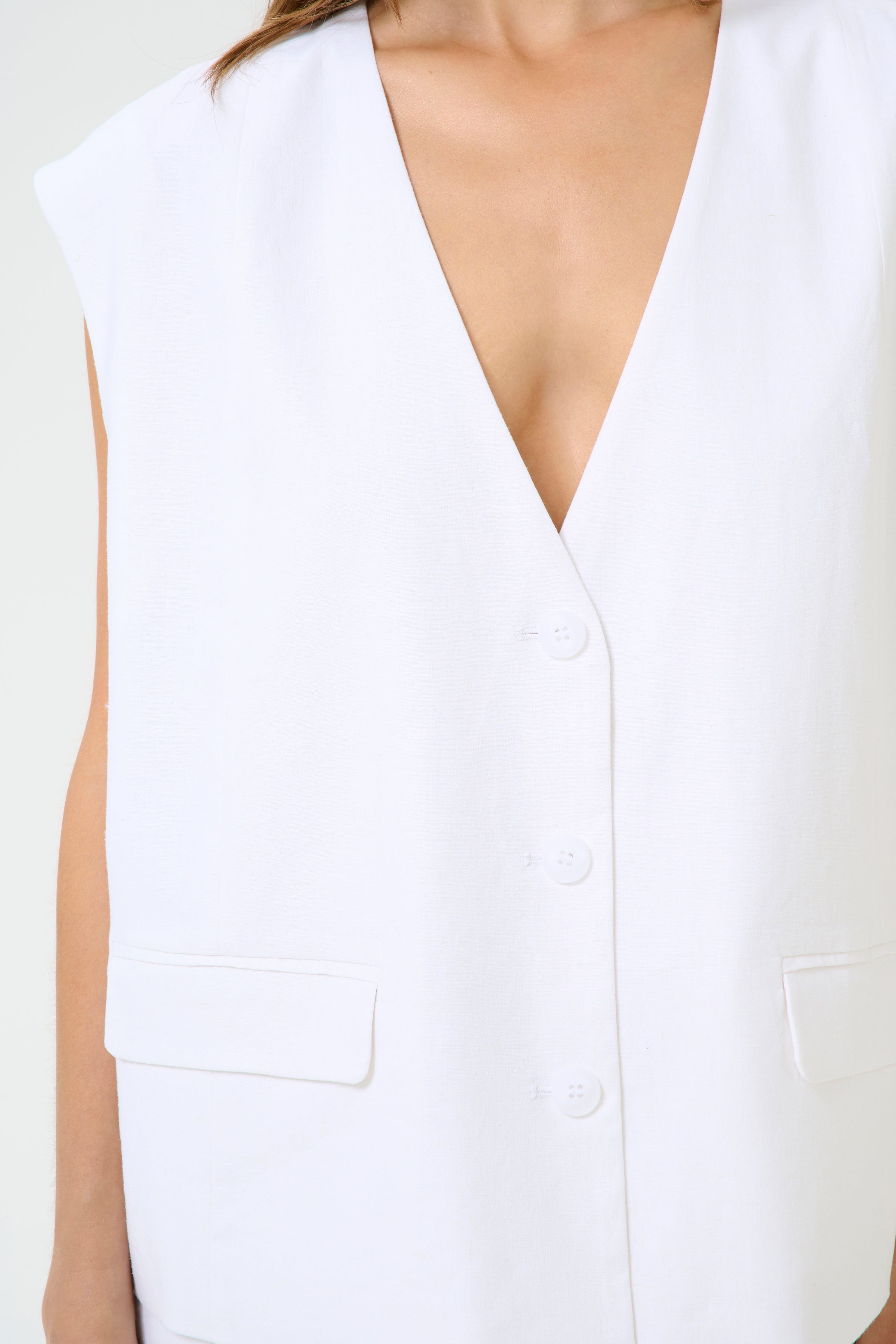 GZizza linen waistcoat LOOKBOOK DETAIL 10910239-110601