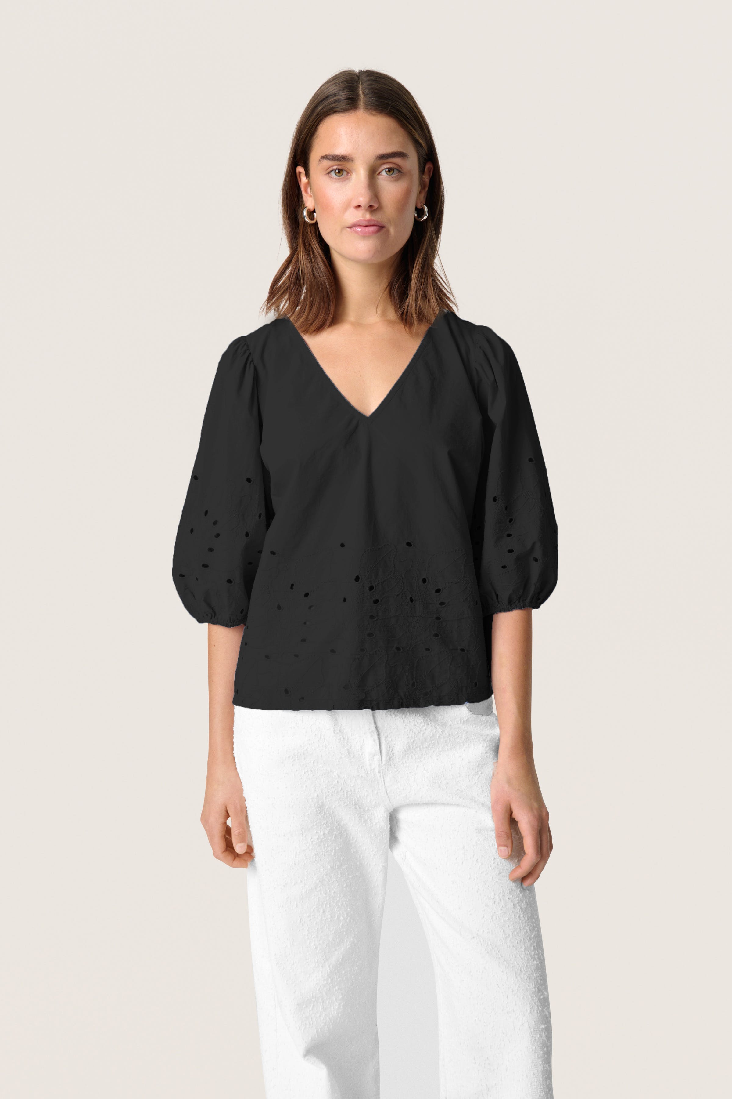 SLManja Blus LOOKBOOK FRONT 30408460-194008