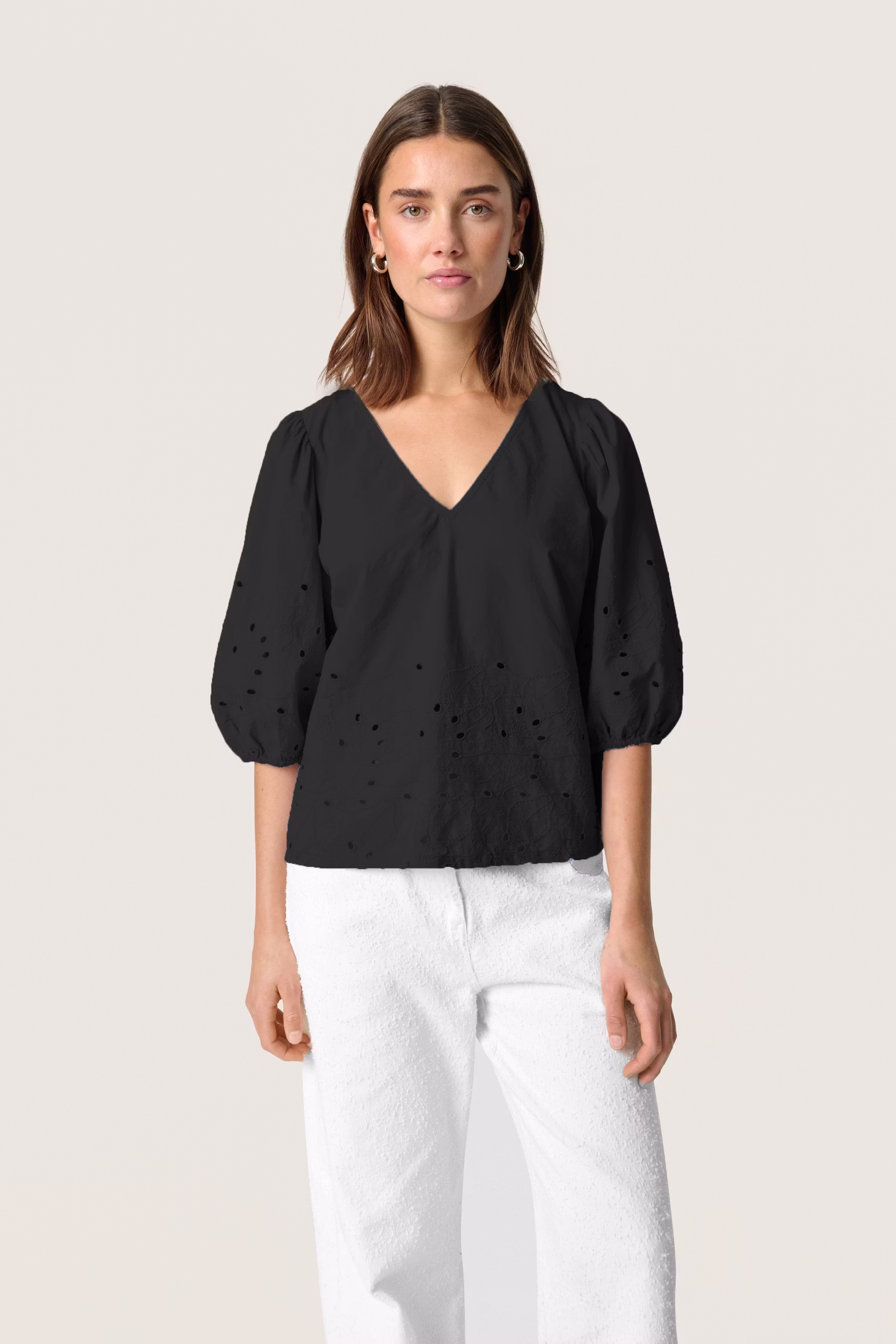 SLManja Blouse LOOKBOOK FRONT 30408460-194008