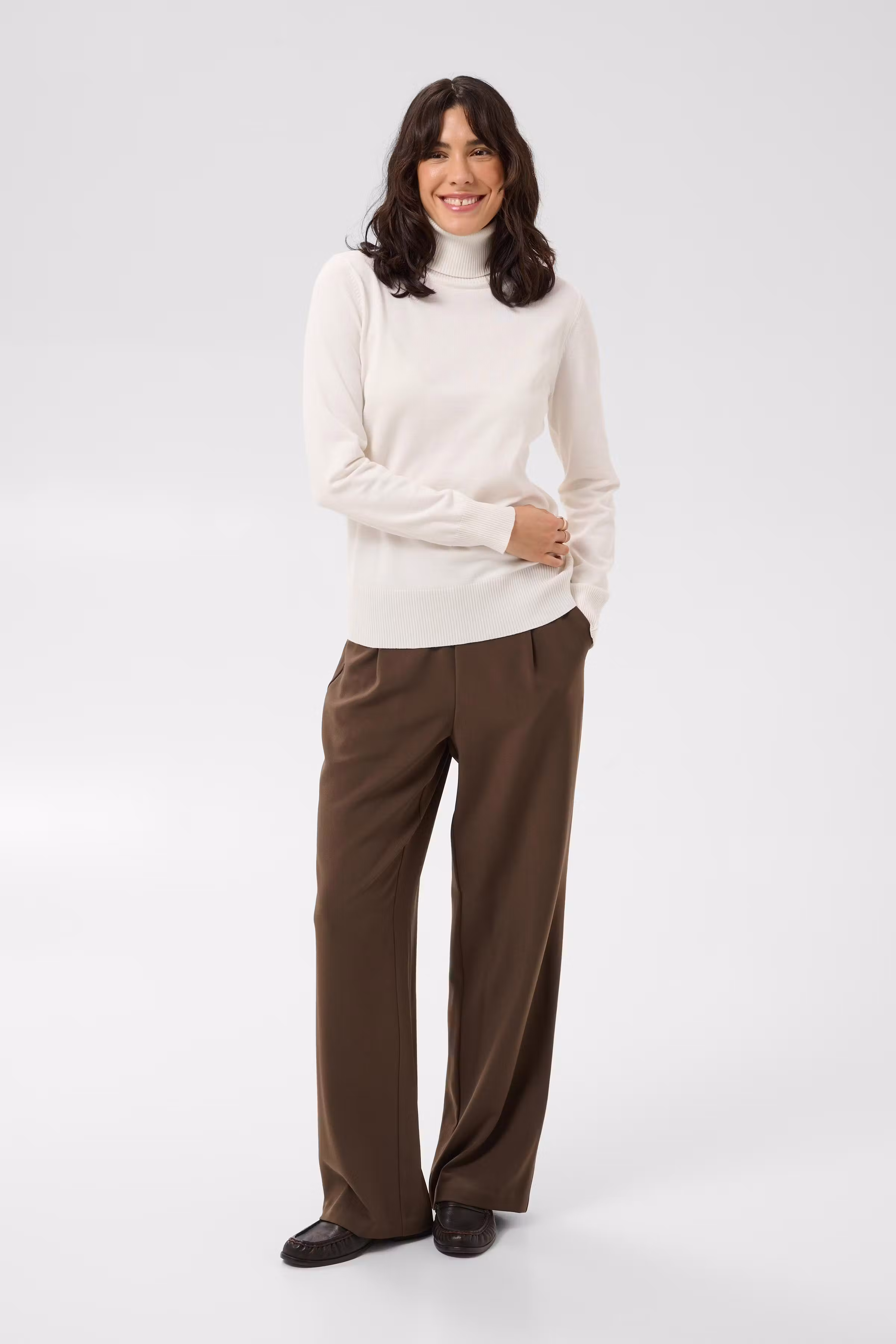 MilaSZ Rollneck Pullover LOOKBOOK FRONT 30500018-110605