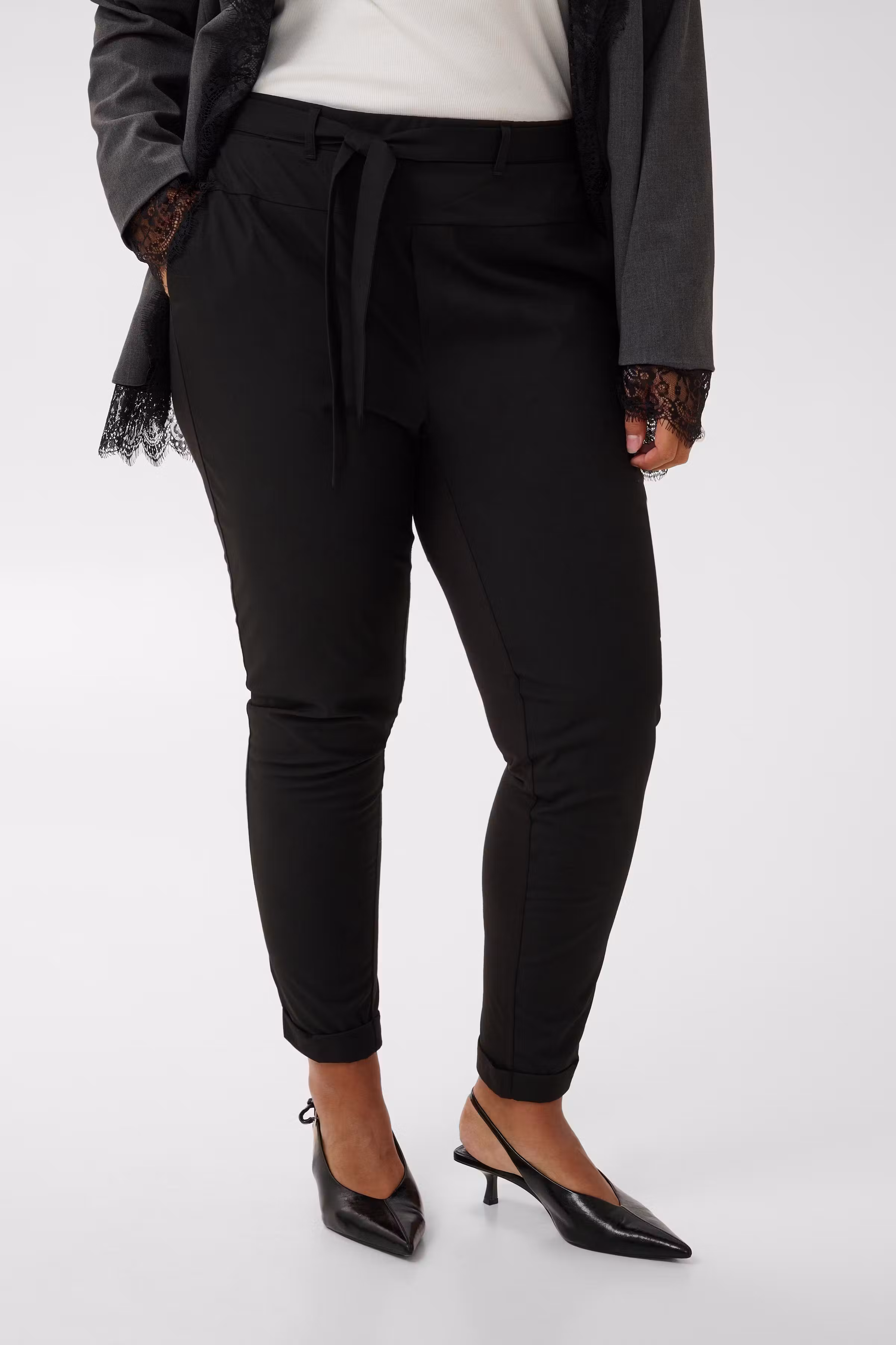KCjia Bælte Bukser LOOKBOOK FRONT 10580008-50600