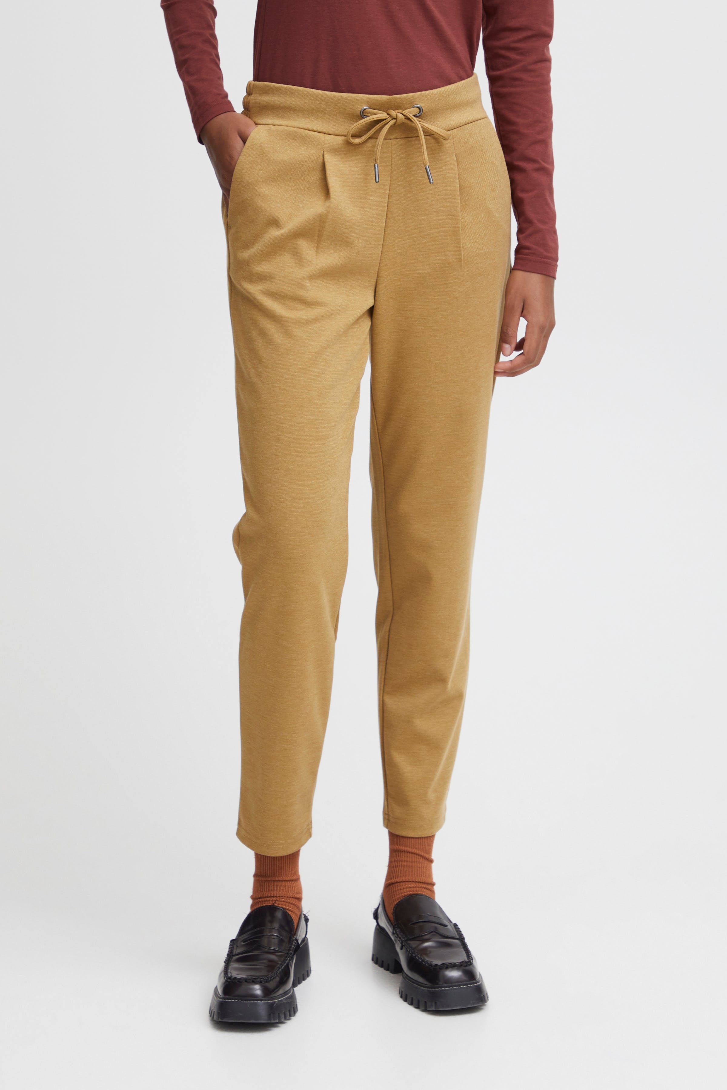 BYRizetta Bukser LOOKBOOK FRONT 20803903-1709351