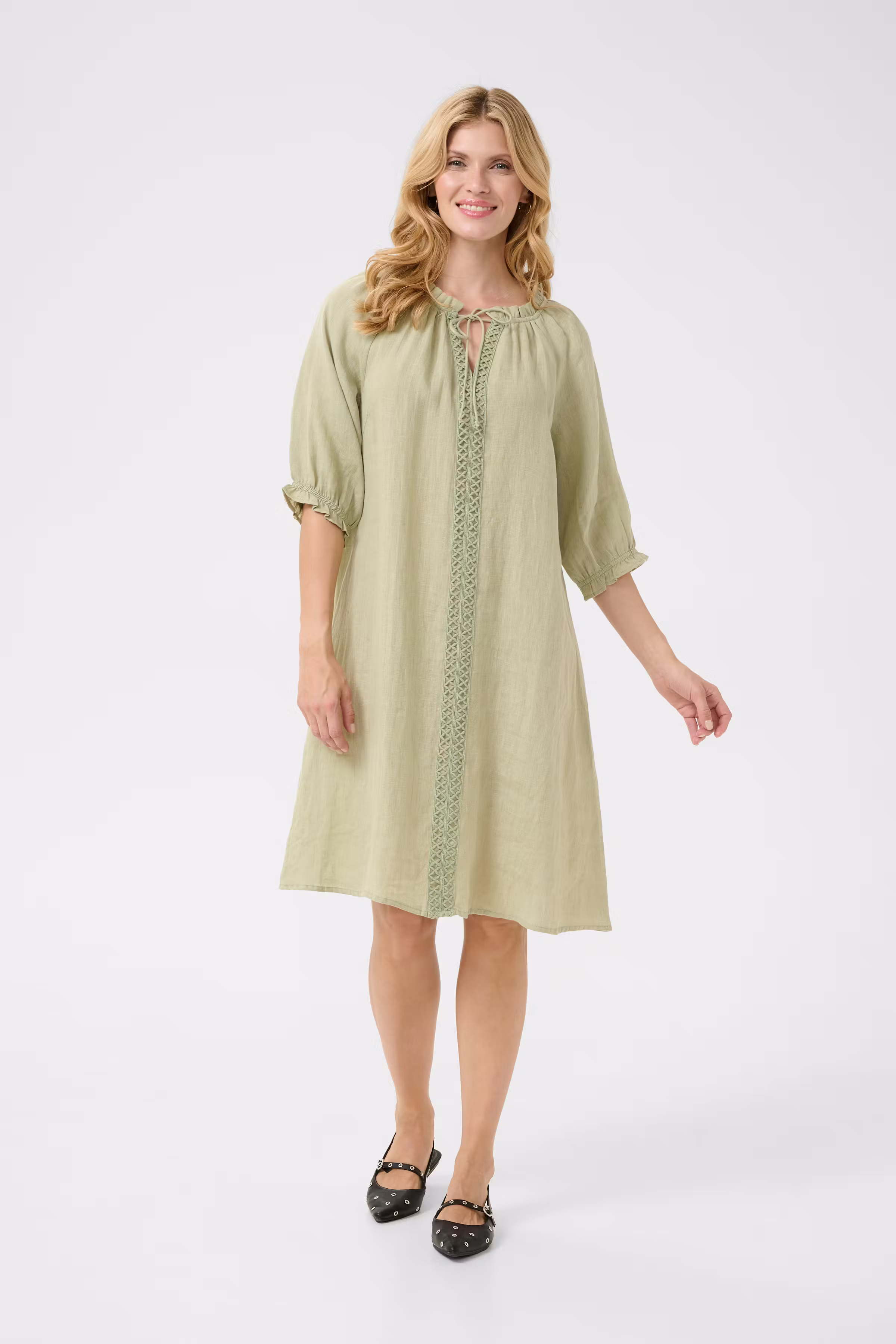 CRBellis Linnen jurk LOOKBOOK FRONT 10613470-160213