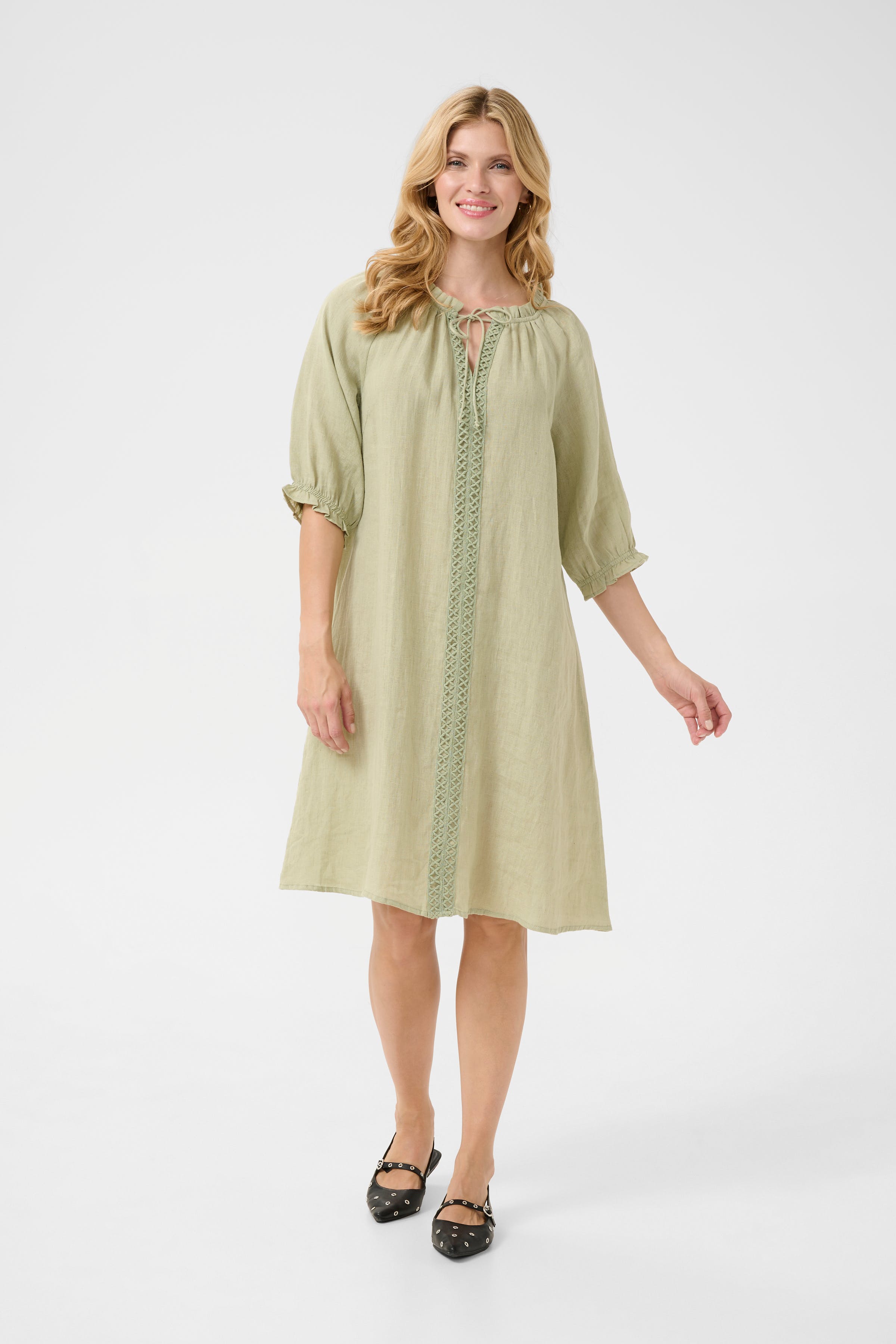 CRBellis Leinenkleid LOOKBOOK FRONT 10613470-160213