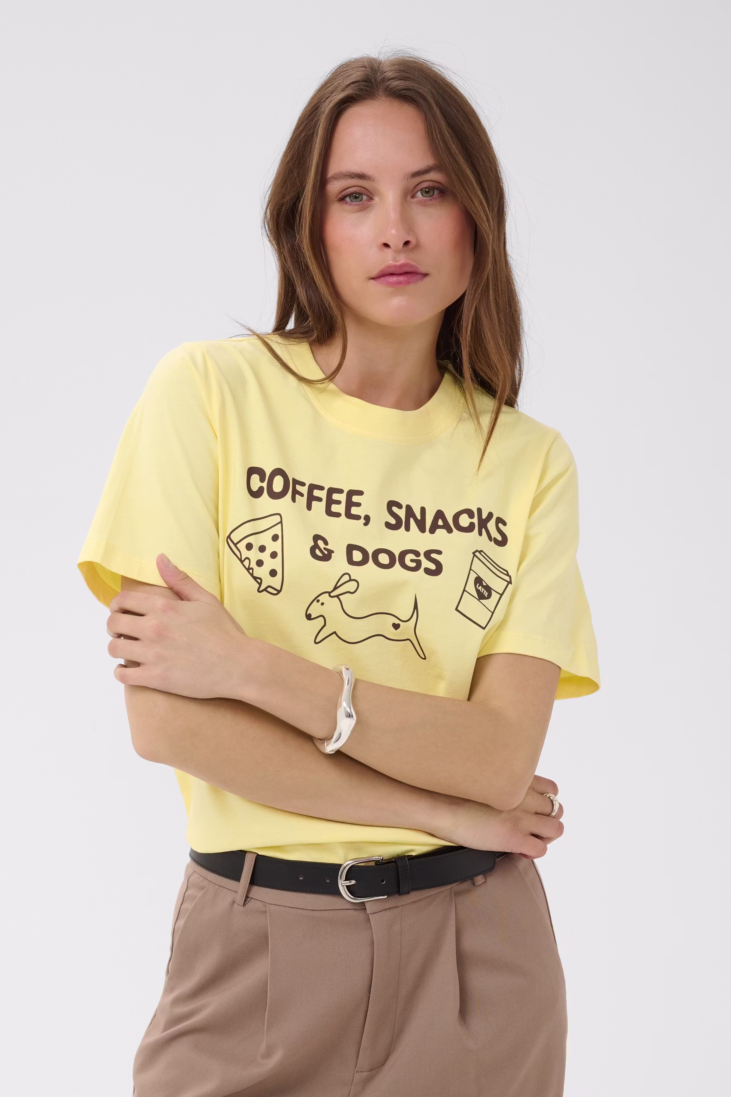KAamse T-shirt LOOKBOOK FRONT 10511890-130822