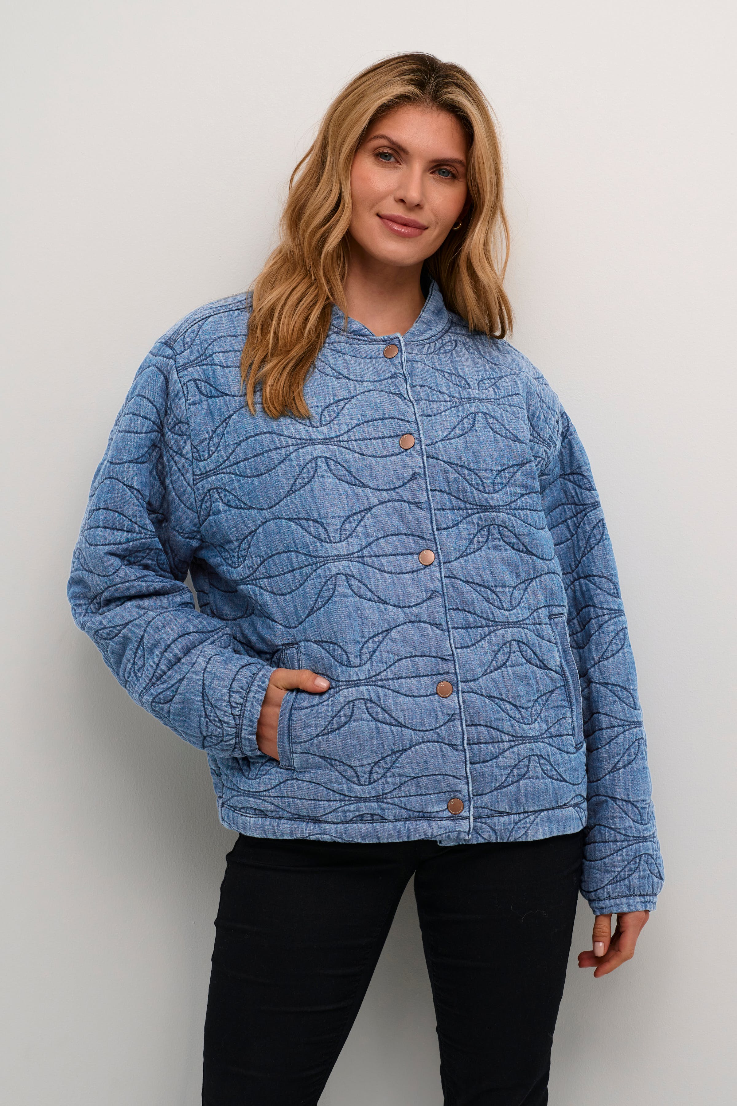 CRAviva Denim jakke LOOKBOOK FRONT 10612863-106070