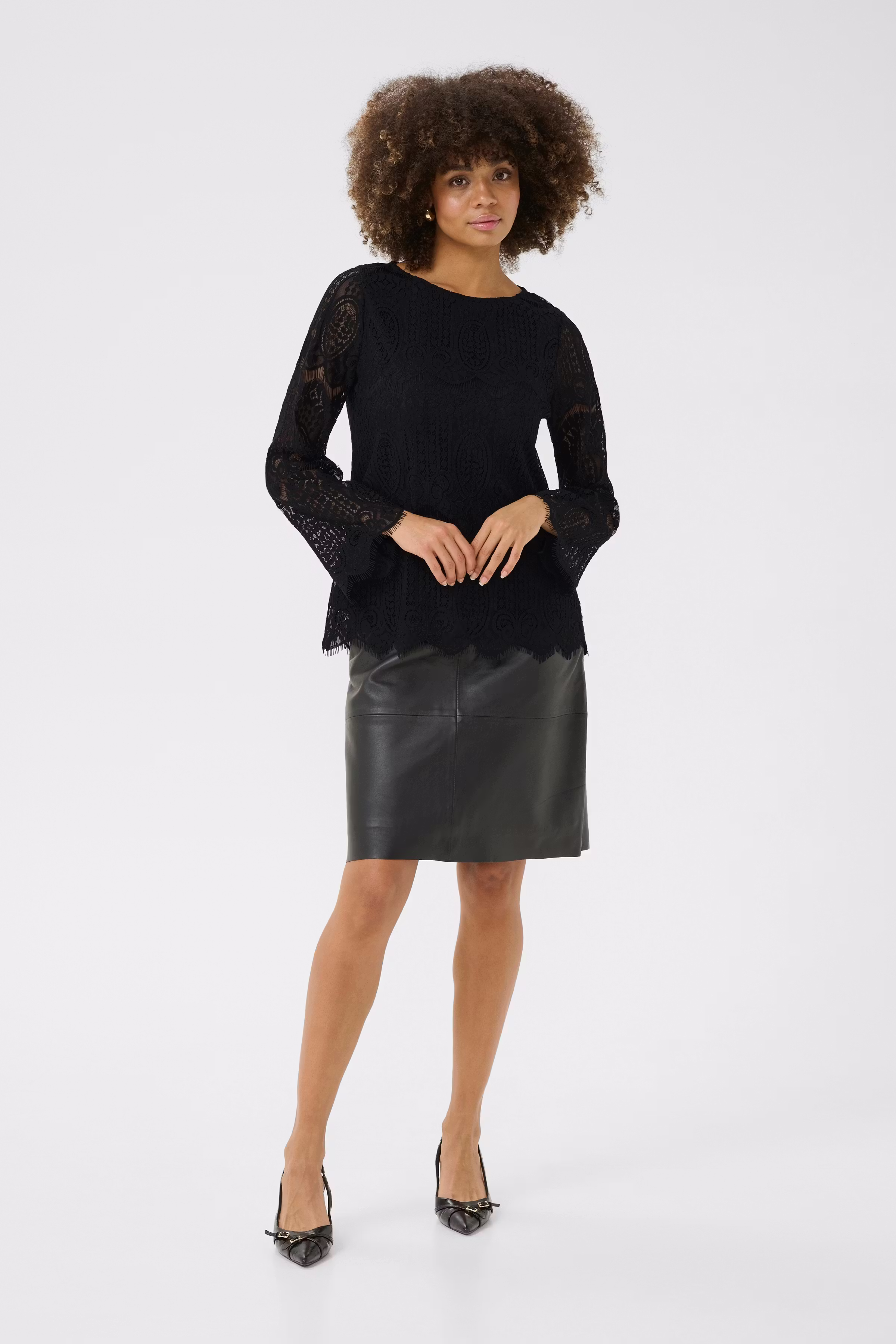 CUcroba Blondebluse LOOKBOOK FRONT 50112371-500012